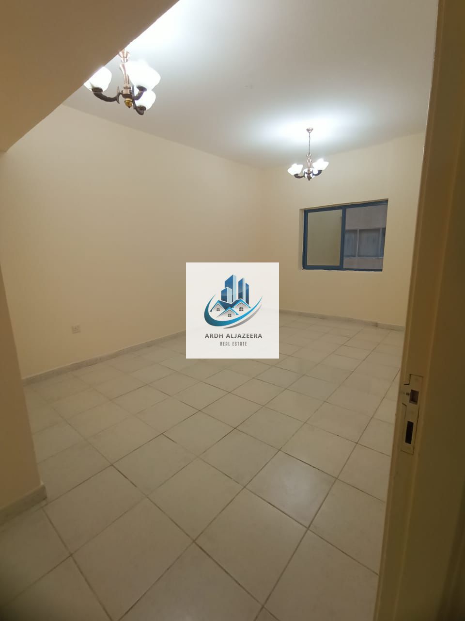 1 bhk / two bathroom /near to sahara only for family near nahda park