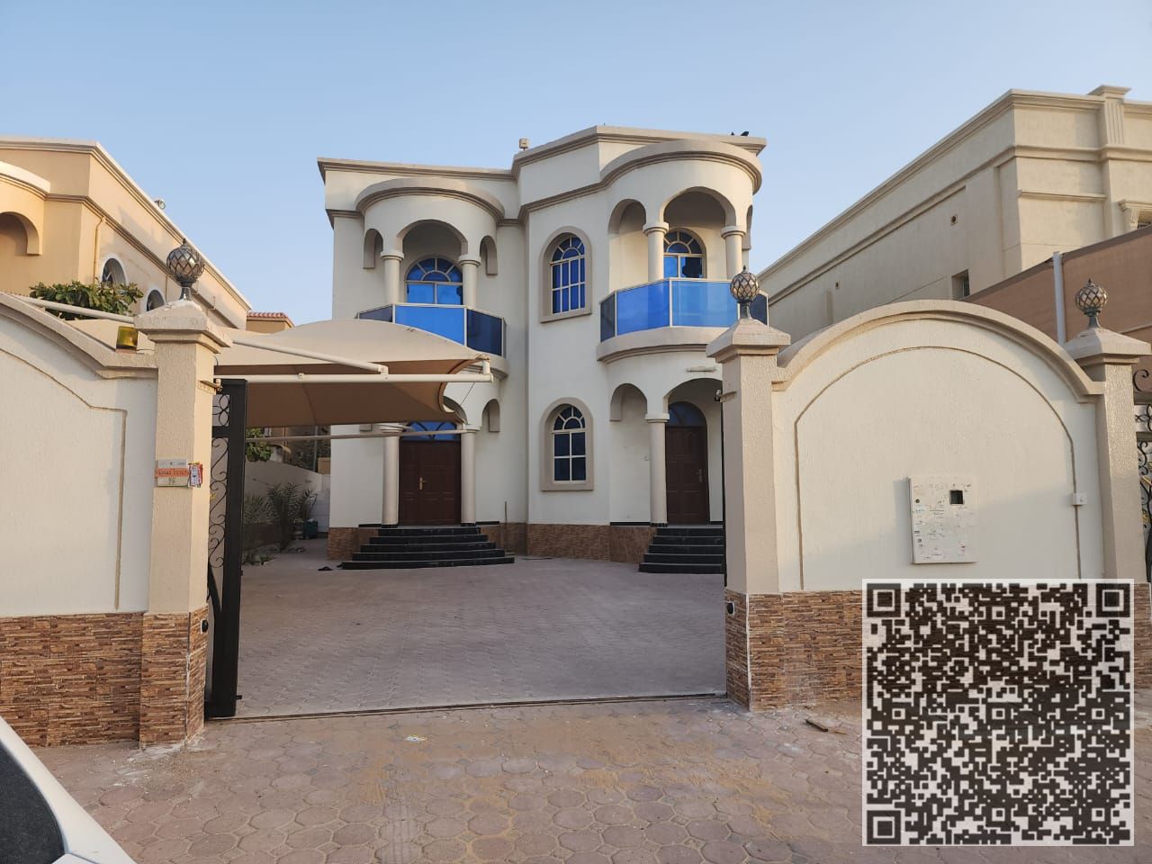 BIG 5 BEDROOMS VILLA AVAILBLE FOR RENT IN AL MOWAIHAT 1 AJMAN. .