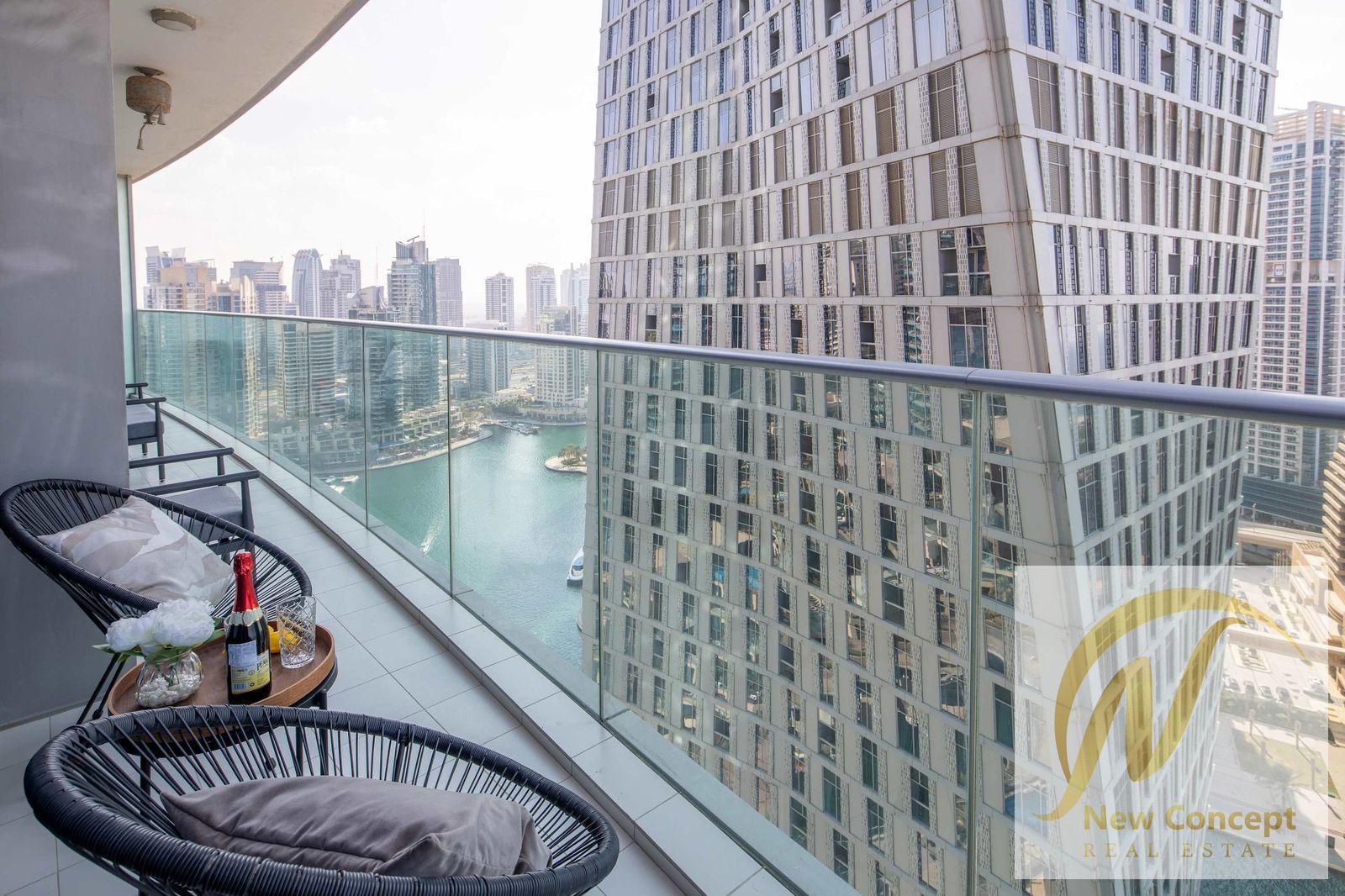 Apartment in Damac Heights, Dubai Marina, 2 bedrooms, 3,899,000 AED