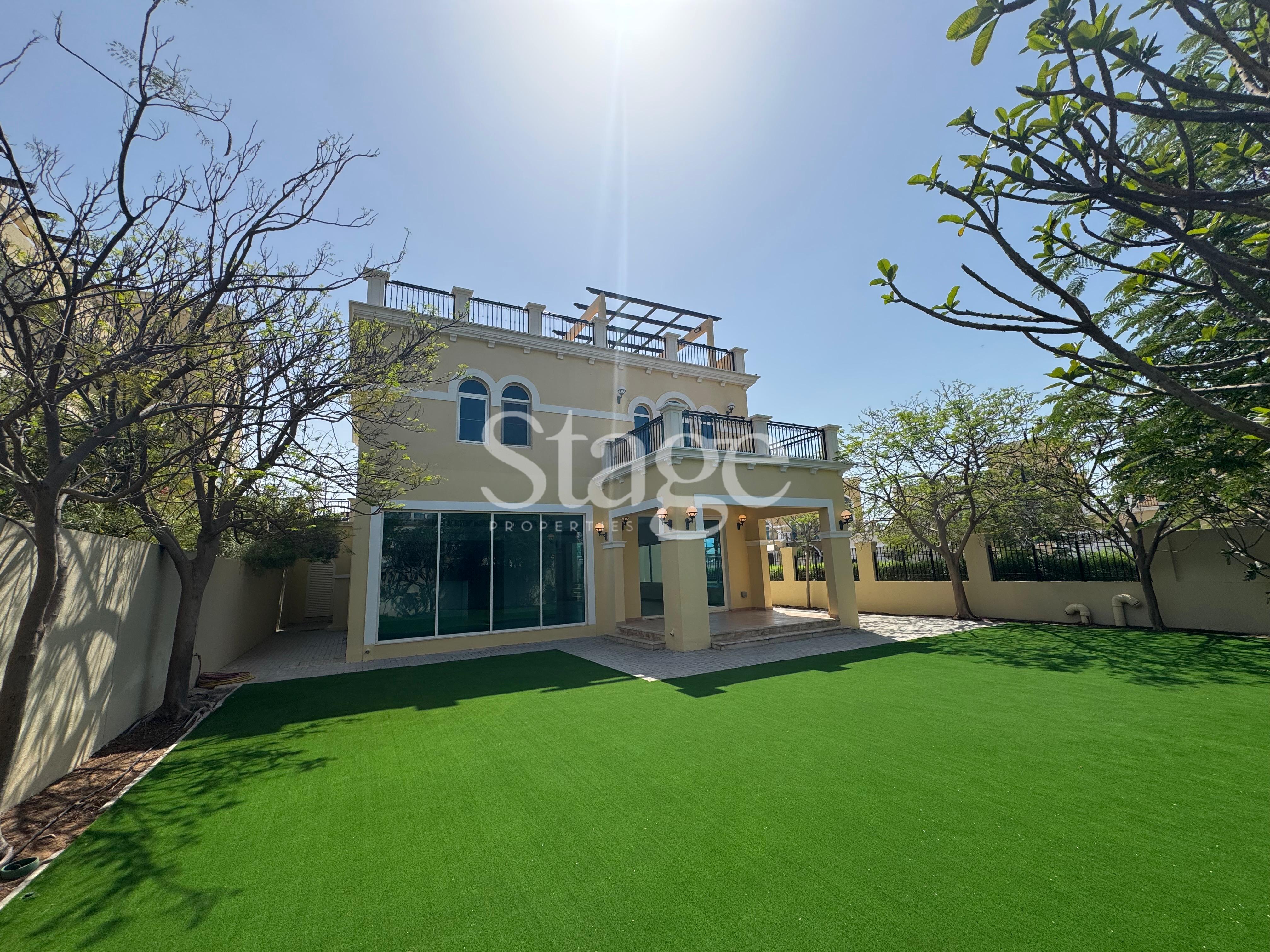 Vacant | Landscaped | Luxury Living
