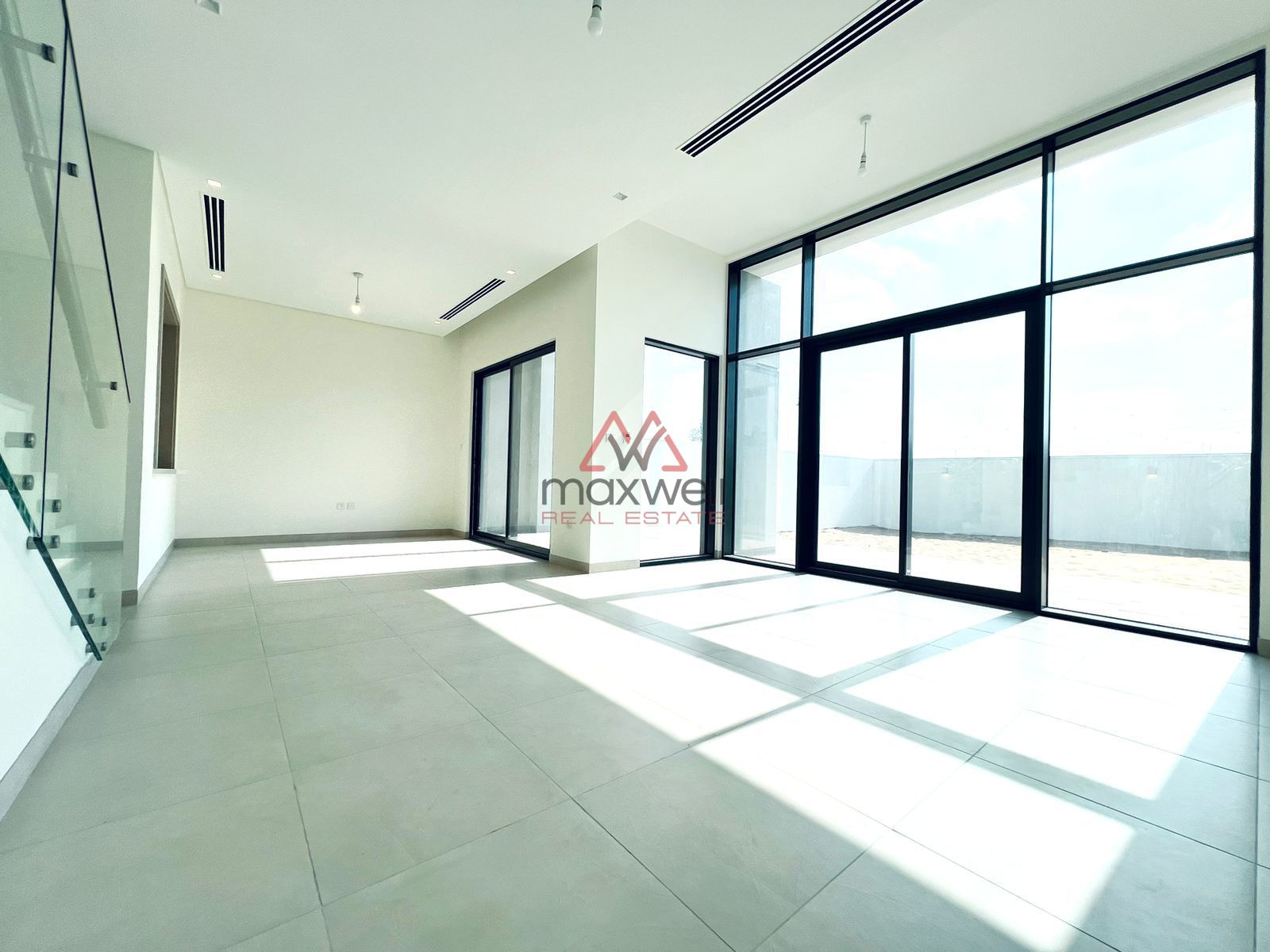 Brand New | Single Row | Prime Location Near Amenities