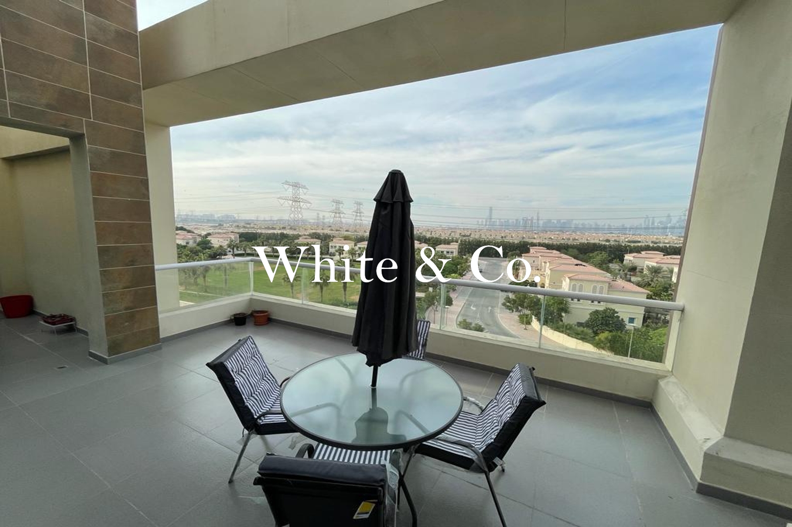 Huge Balcony|Community View|Best Location