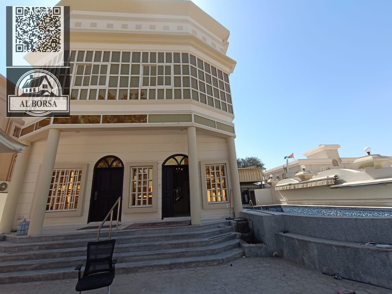 Corner villa with a swimming pool in Al Muwaihat 2, Ajman, very excellent finishing, freehold for all nationalities, including electricity, water and
