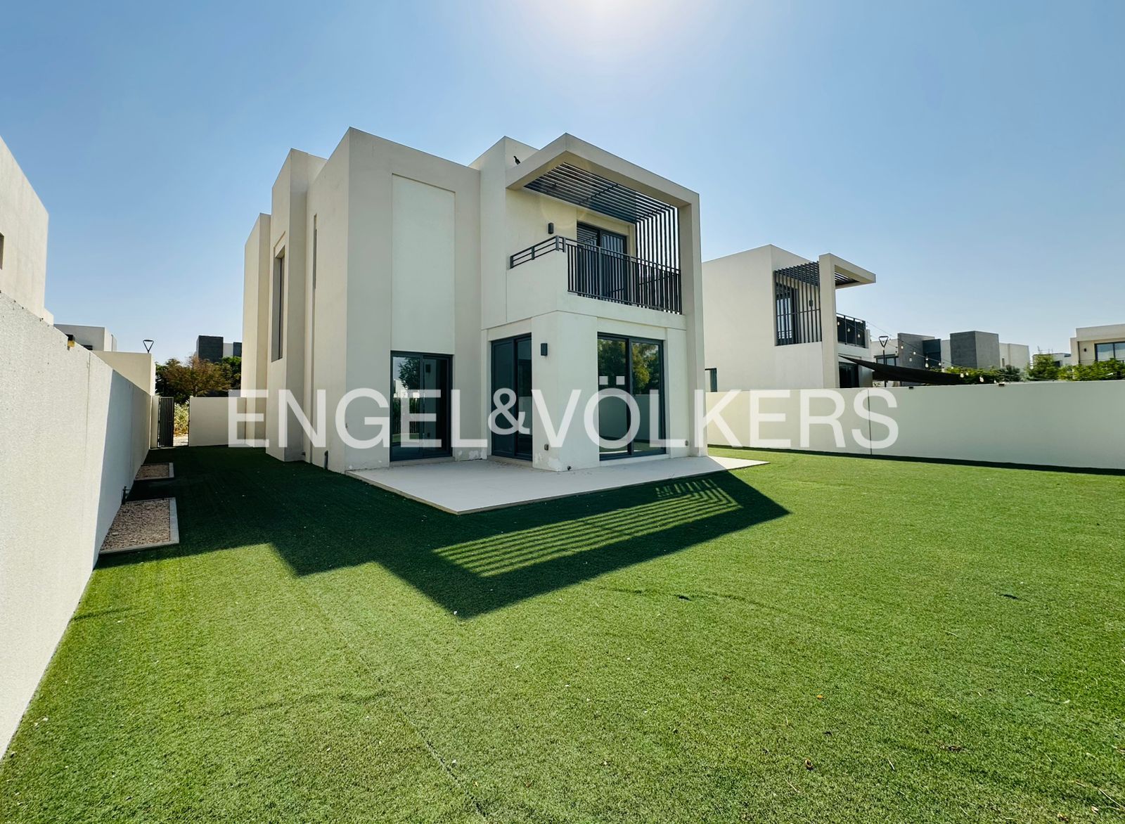 Single Row | Near Amenities | Spacious