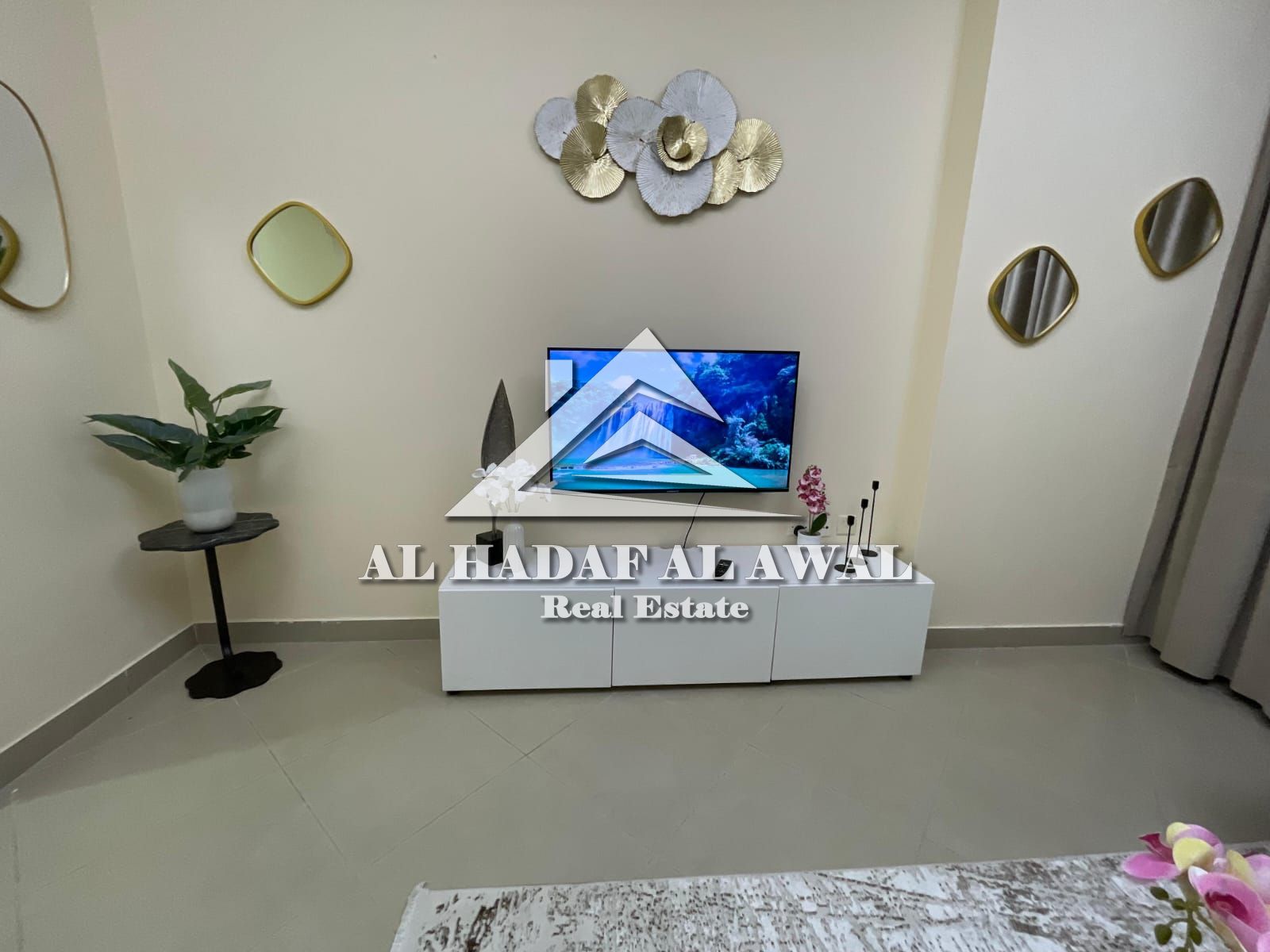 For monthly rent, a 2room and a hall in Al Khan area with free internet