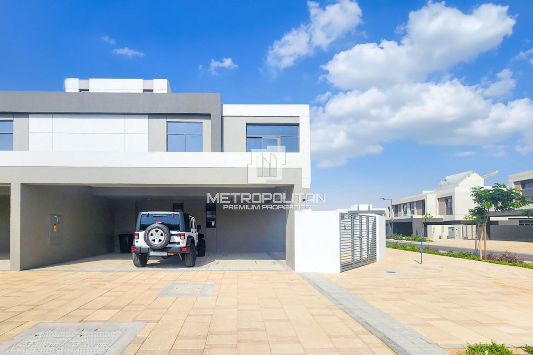 Spacious | Beachfront Living | Prime Community
