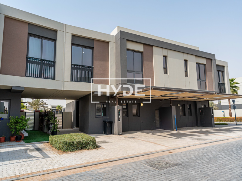 Park and Lake Backing | 4 Ensuite Bedrooms