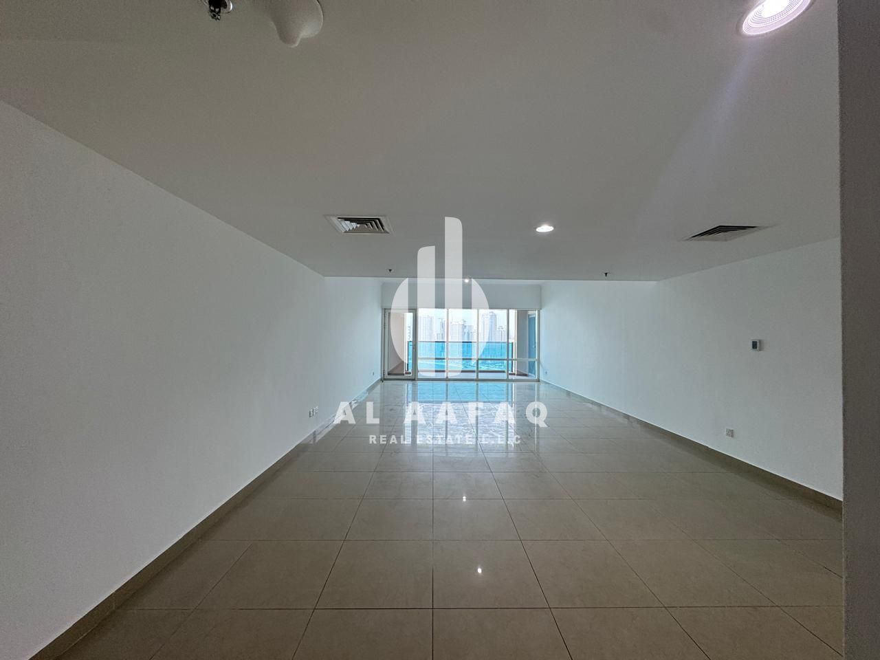Very Huge 3BHK| Sea View | Master Bedroom | Free Parking | Balcony