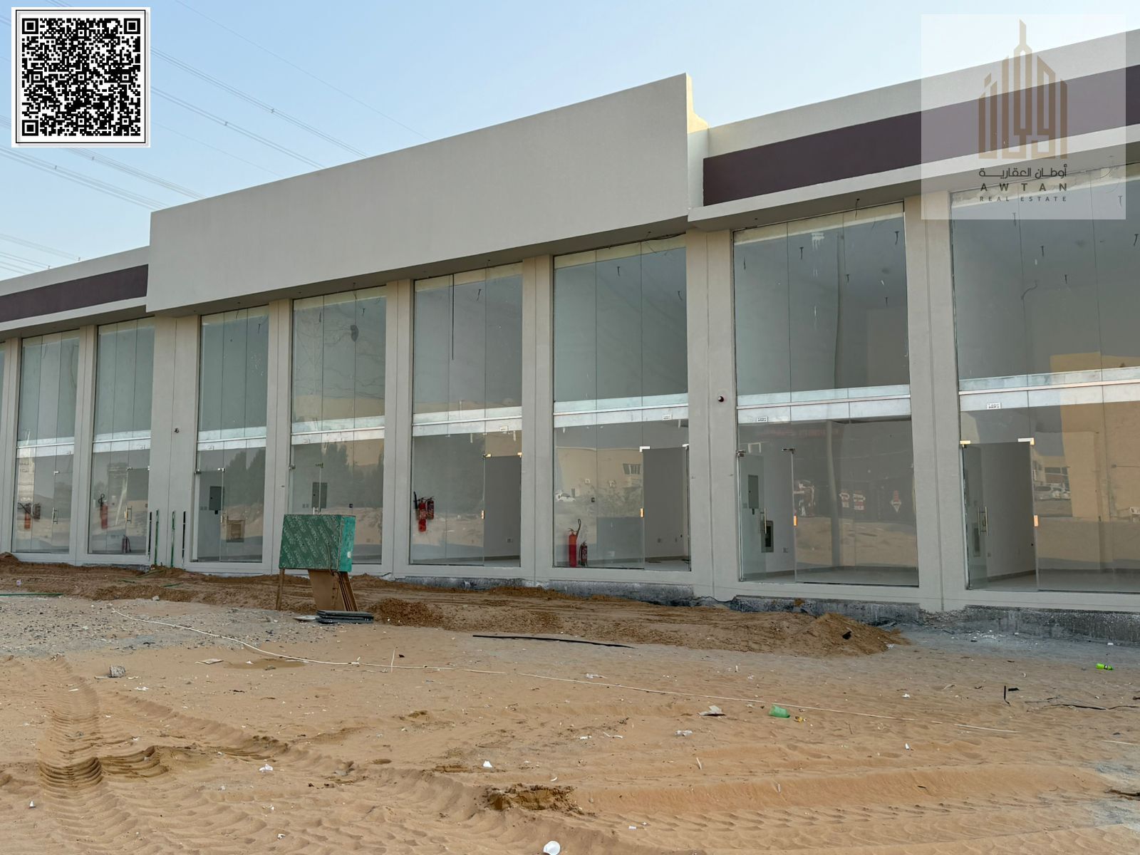 Directly from the owner, including registration fees and without commission, get a commercial building consisting of 4 shops
