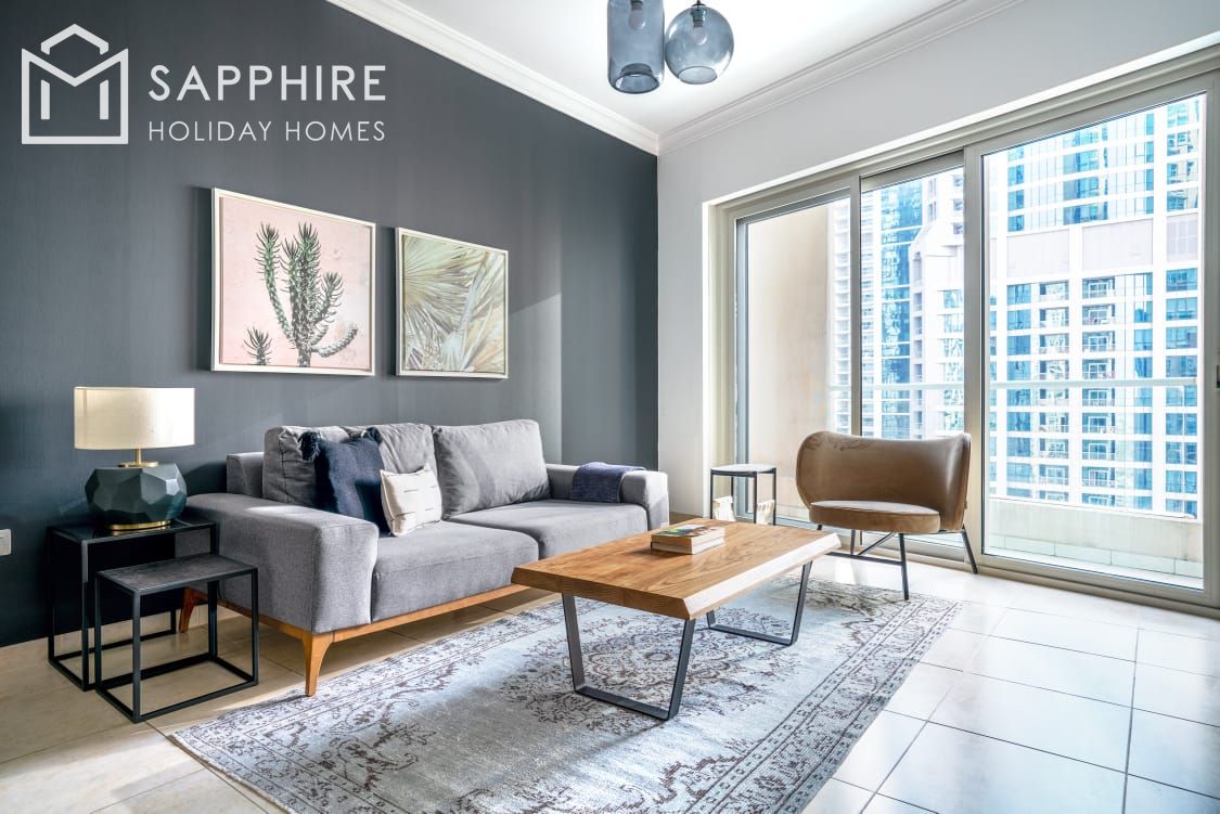 High Floor I Stylish Apartment I Central Location