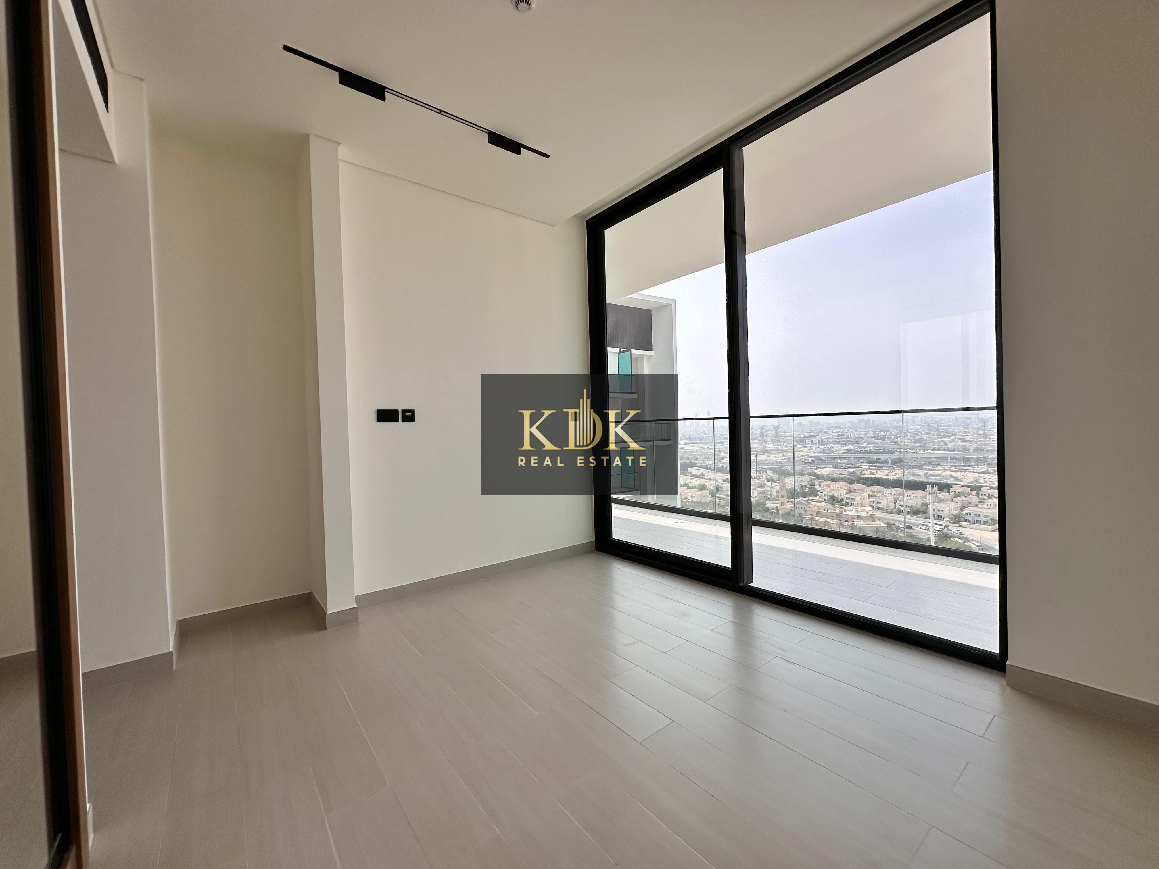 Brand New | Smart Home | Luxury Apartment