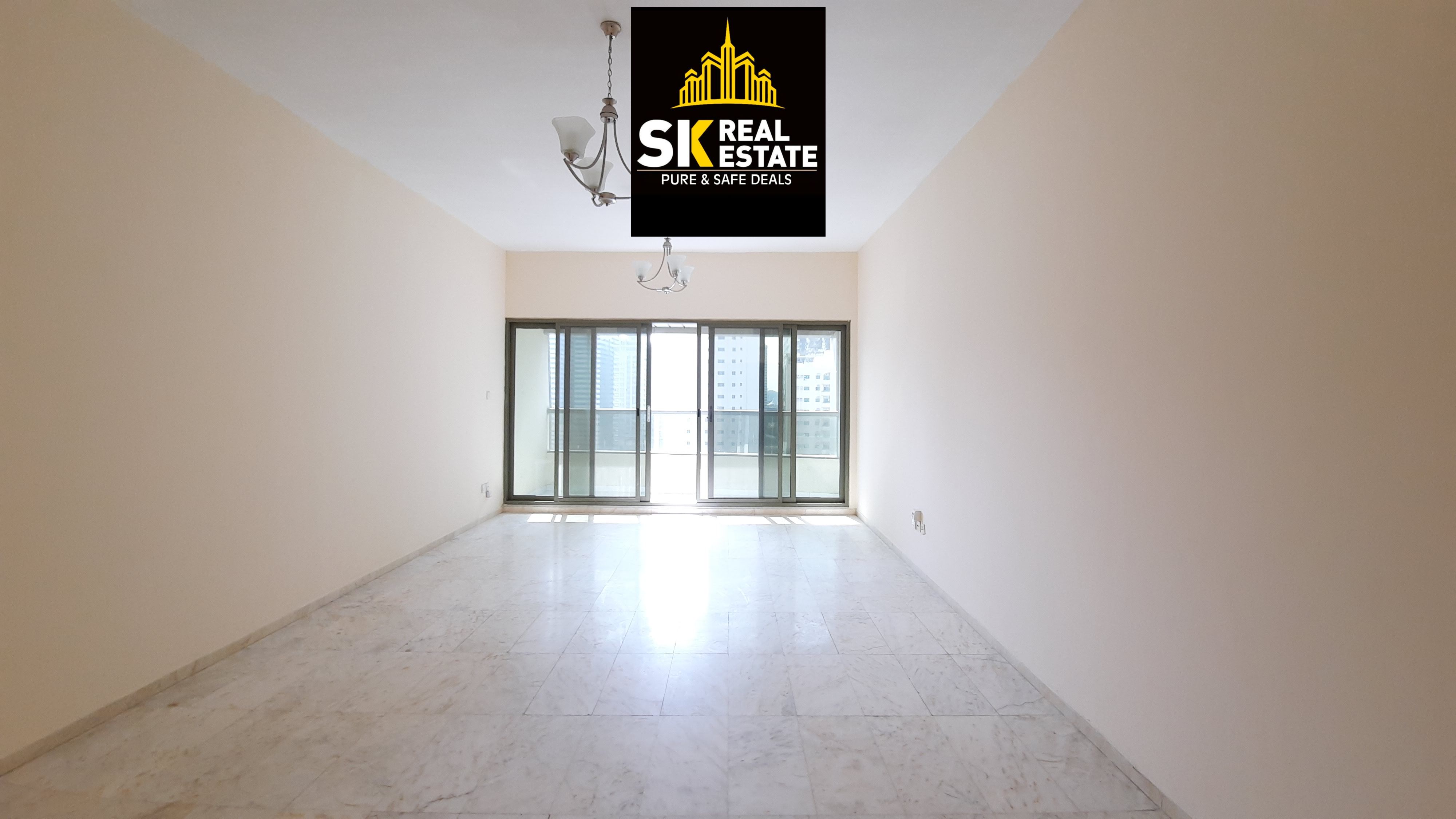 SPACIOUS AND HUGE 3BHK IN 58K WITH BALCONY AND WARDROBES