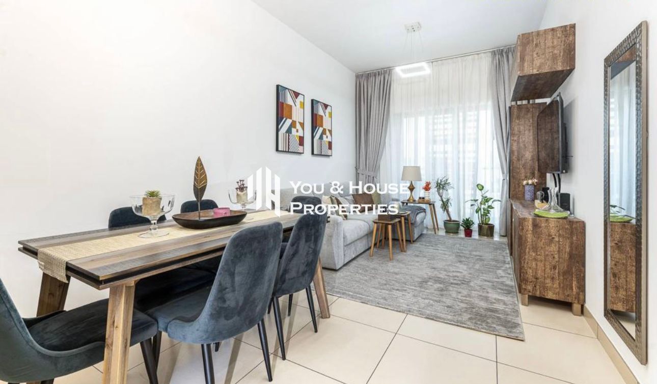 1 BHK + Maid Luxurious Apartment I Well- Maintained I Stylish Interior