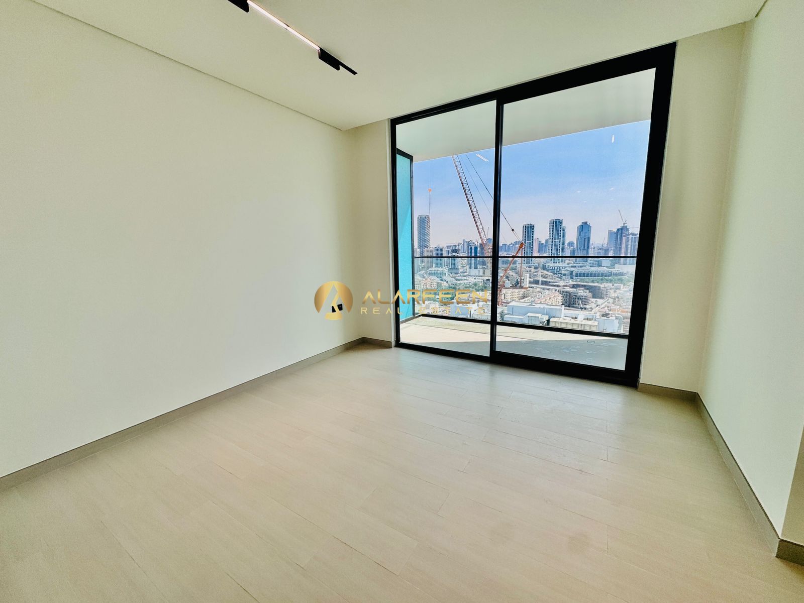 Most Affordable | Studio | Fitted Kitchen