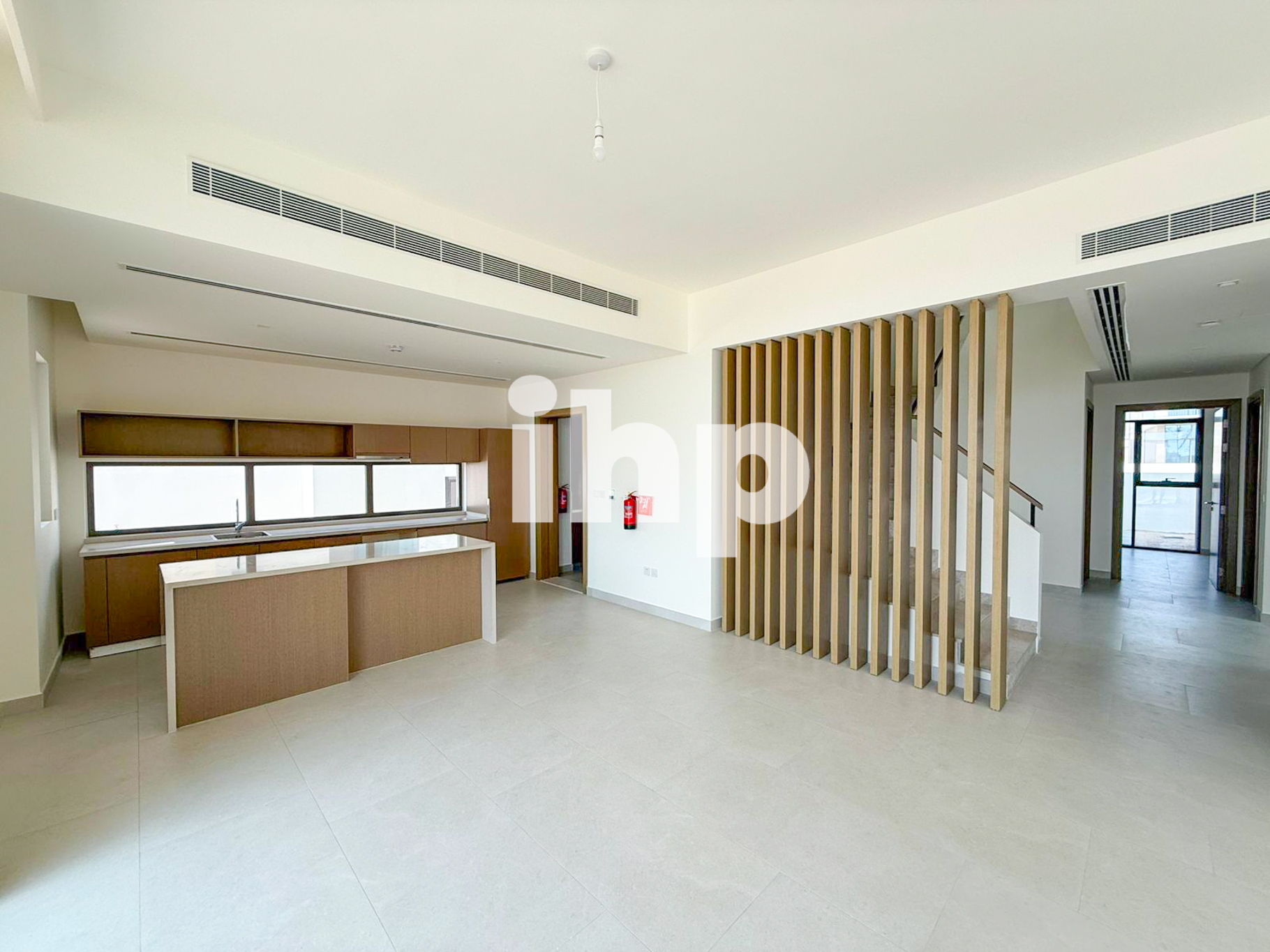 Modern 5BR Villa | Family Living | Park View