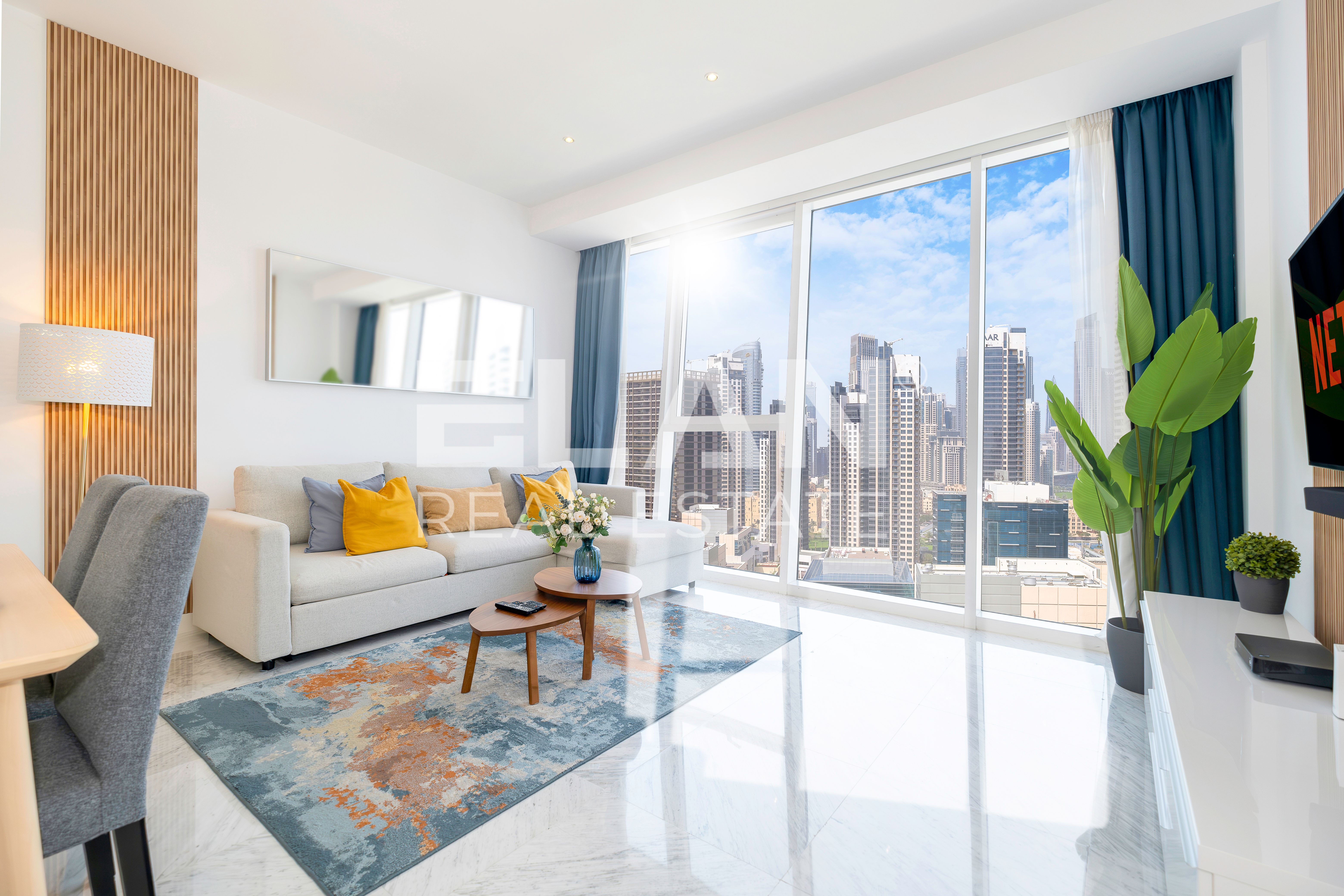 Luxury / Burj Khalifa Views / Executive Suite
