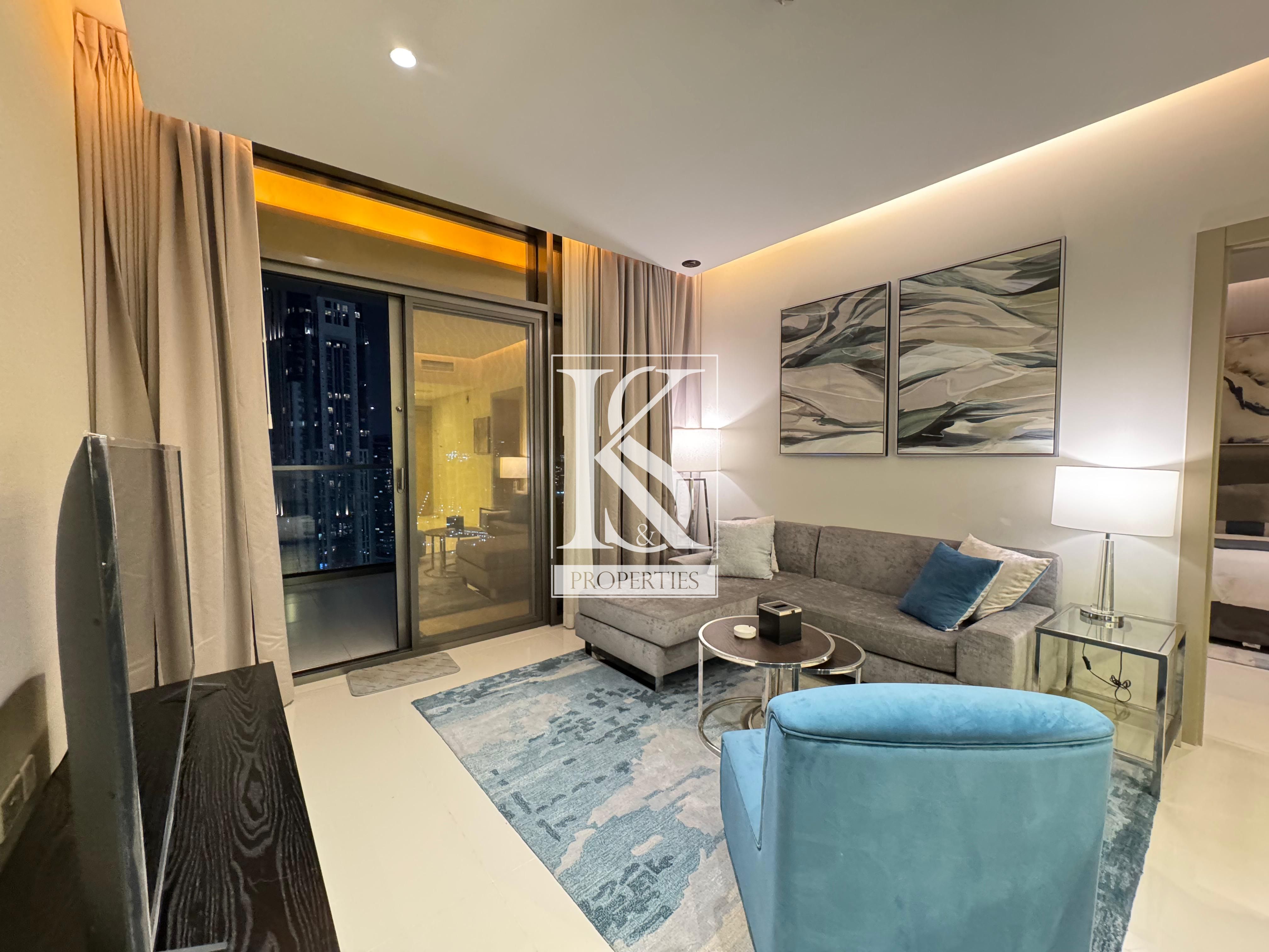 Cityscape Views | Contemporary Comfort