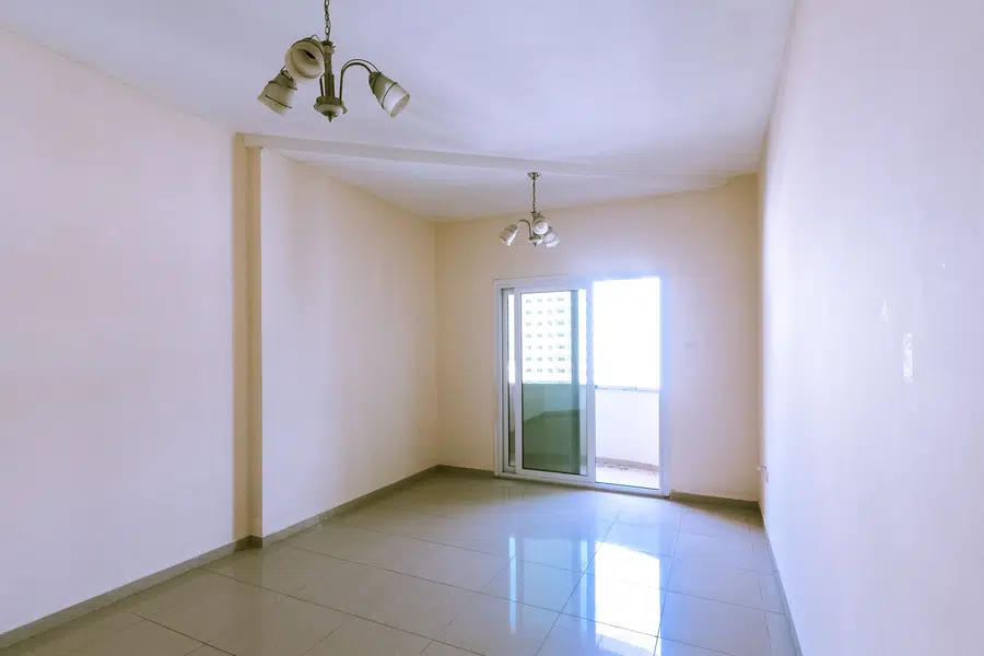 31K,32K,33K,34k,1 MONTH FREE 1 BR HALL APARTMENTS ON DUBAI SHARJAH BORDER F 24 STOP & 28K 30K,1 MONTH FREE NEAR SAFEER MOLL BEHIND TELAL SUPER MARKET