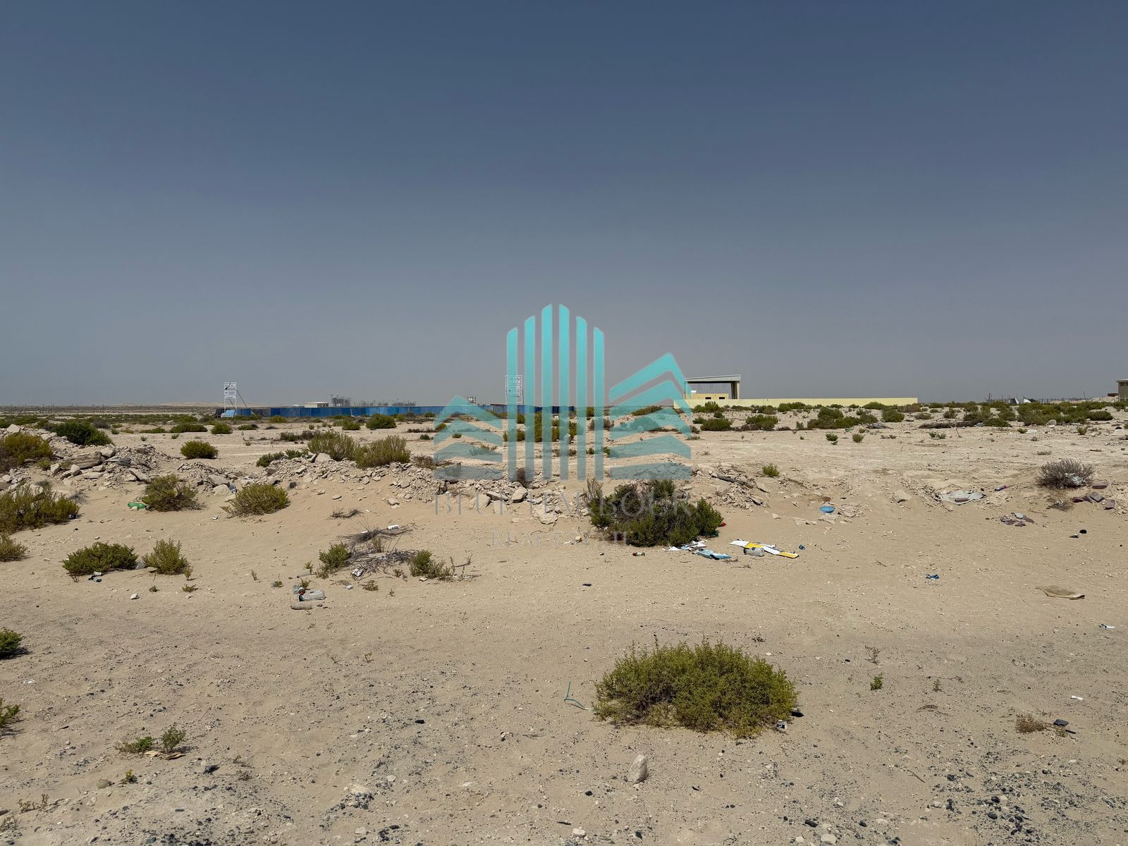 EMPTY PLOT | EASY ACCESS TO MAIN ROAD