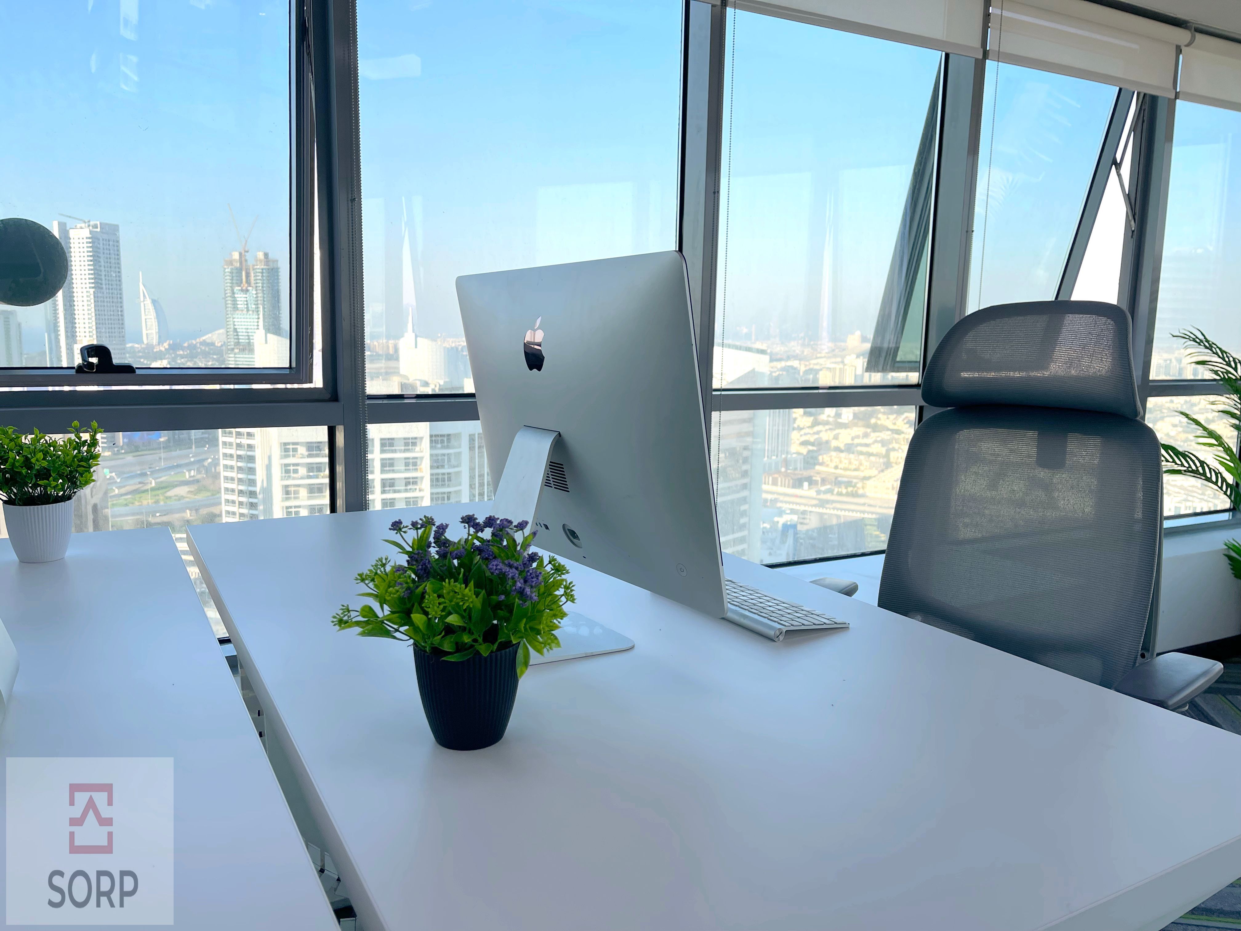Business Center | Offices | Prestigious area