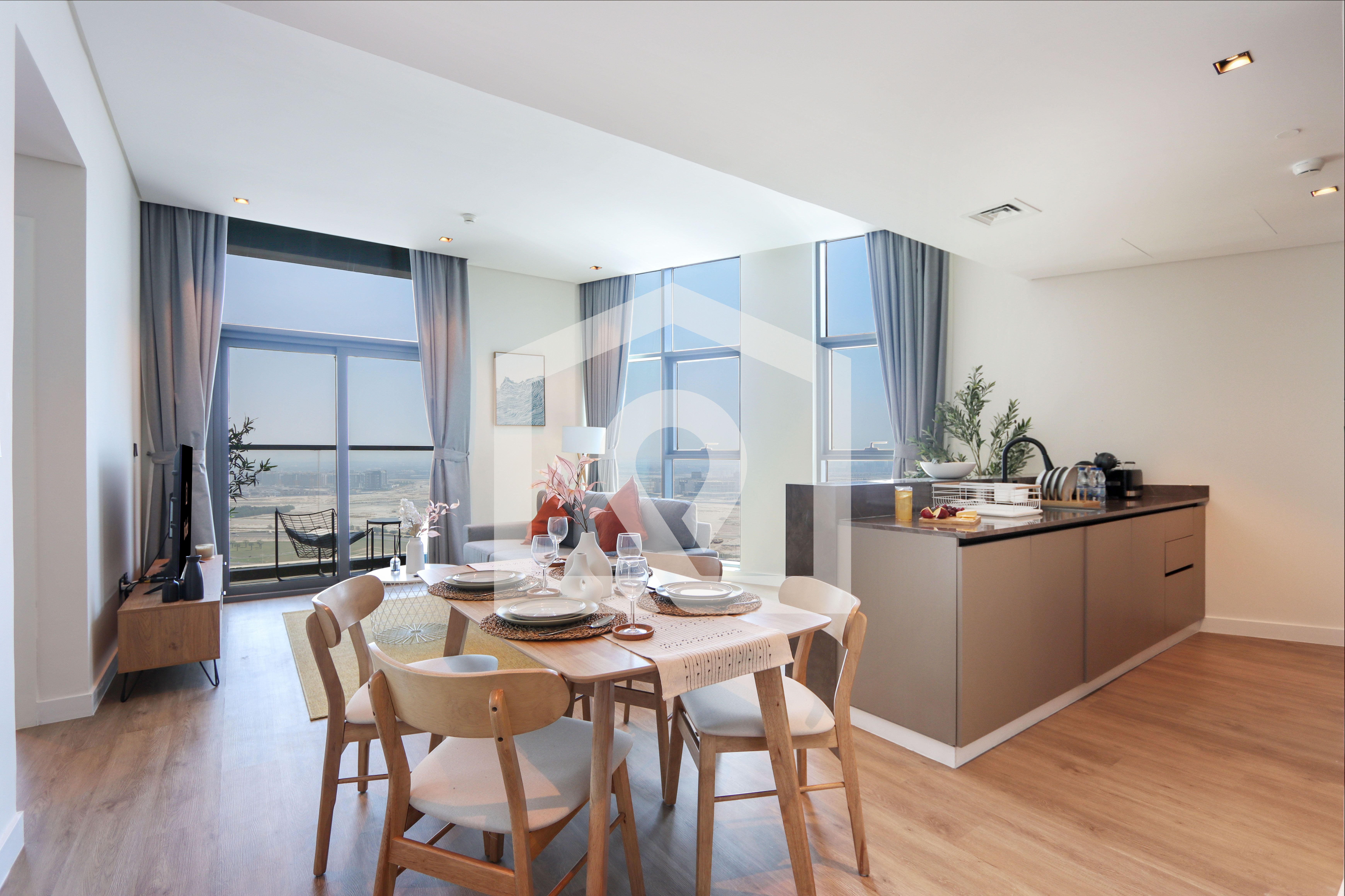 Chic 1B by Dubai Canal | Marasi Drive w/ Pool, Gym