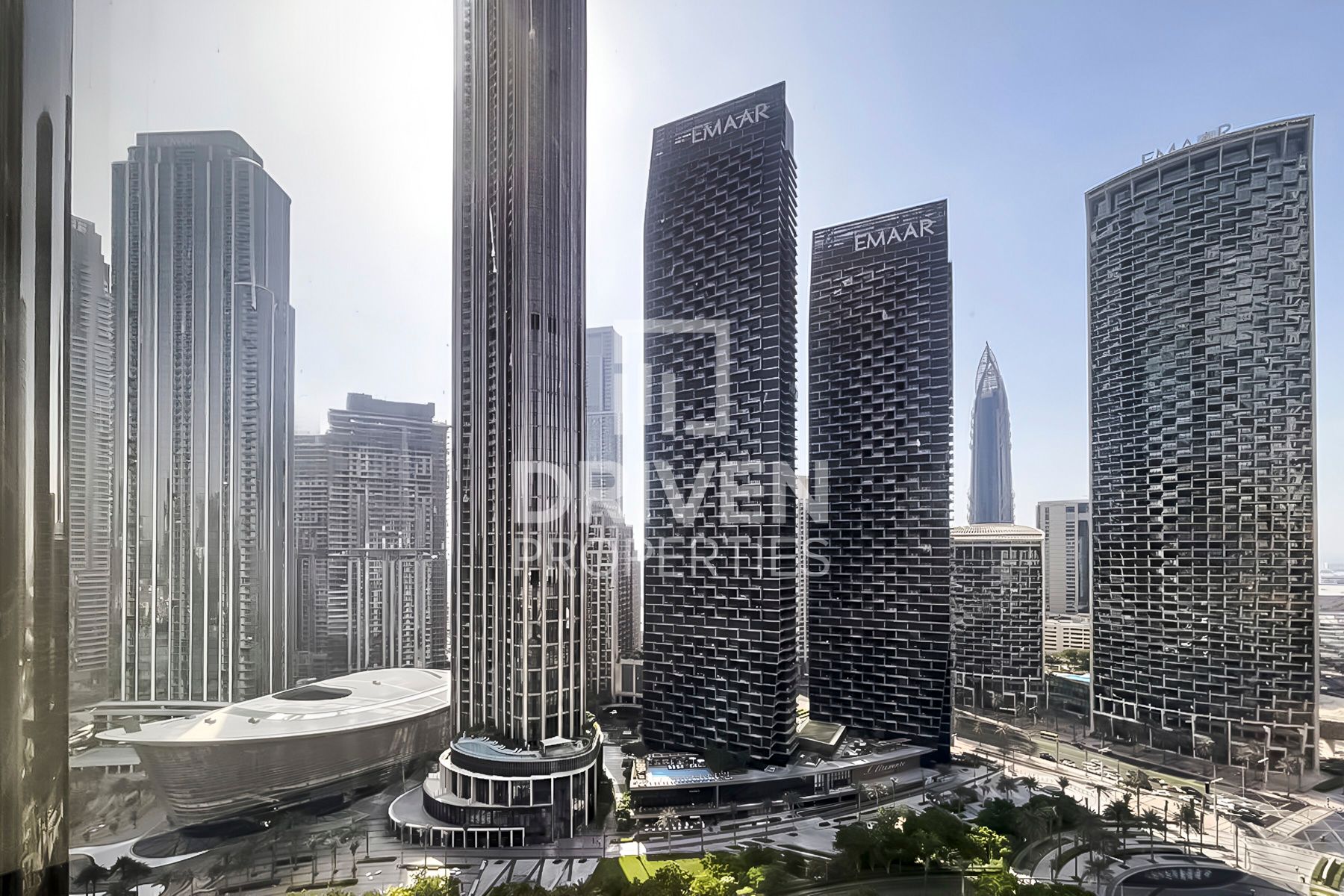 Dubai Opera View | Single Lift | Iconic Tower