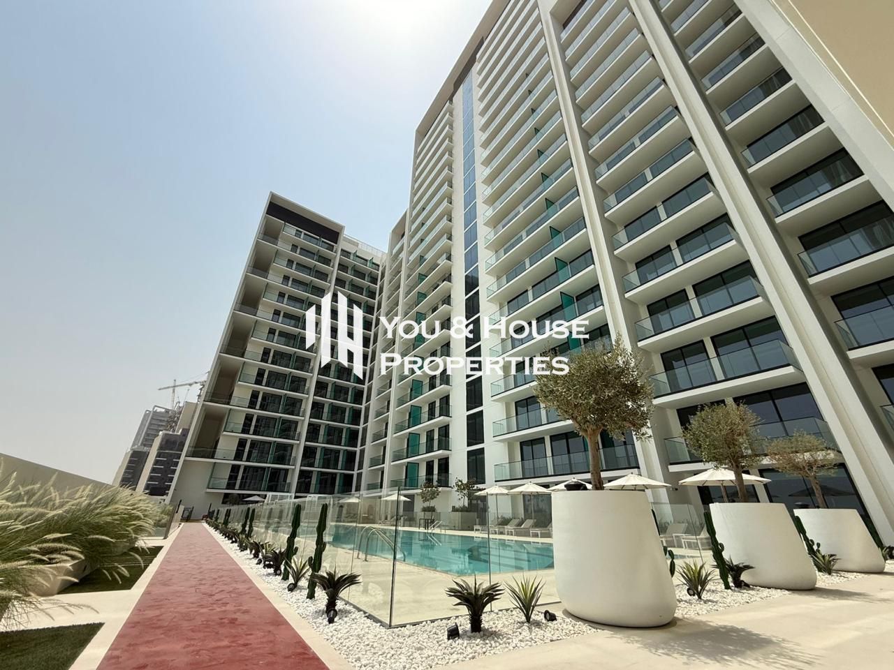 Smart Home Studio I Premium Quality I Modern Amenities