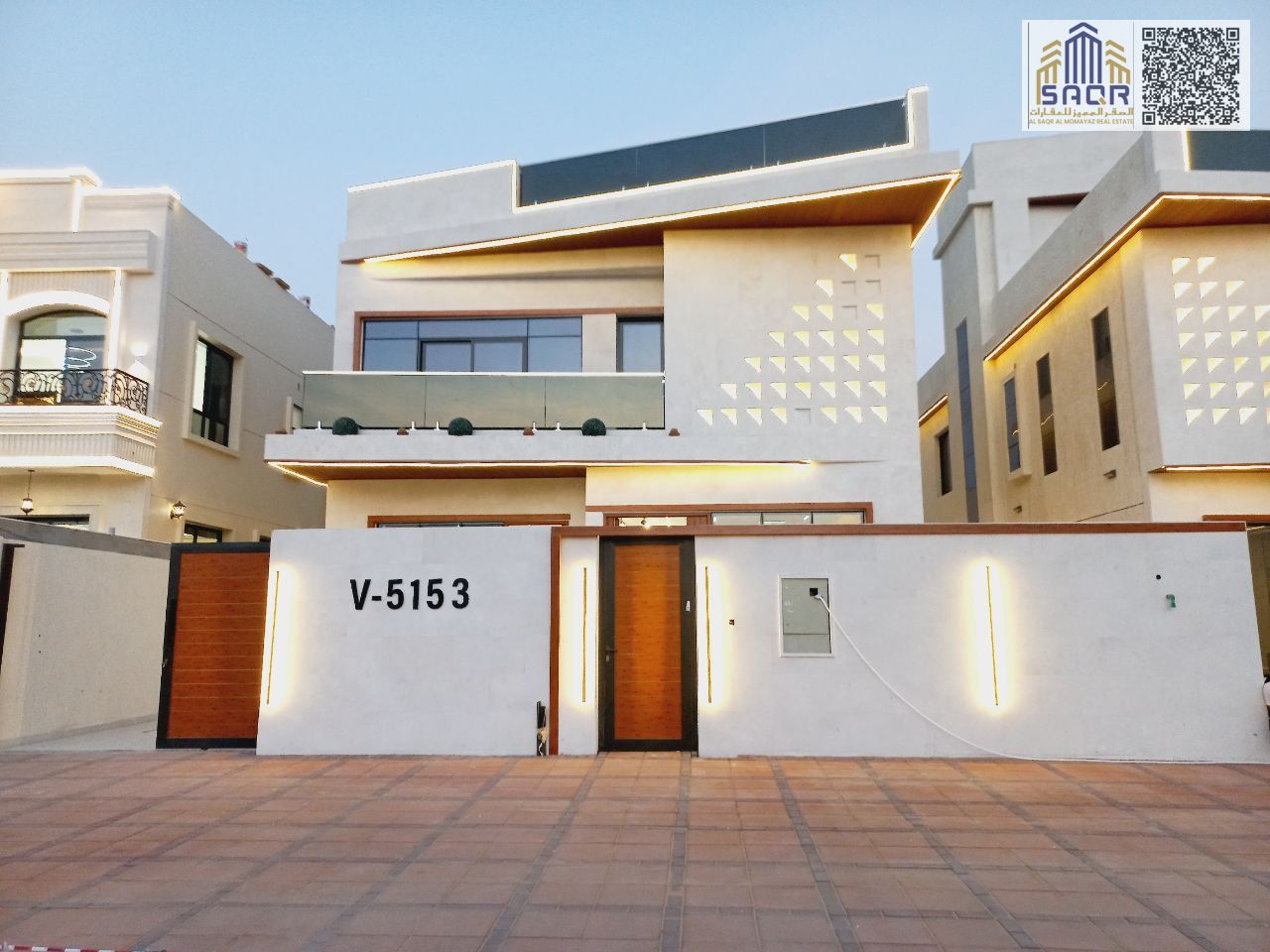 Modern Pharaonic architectural design villa - with swimming pool - freehold - including fees and ownership