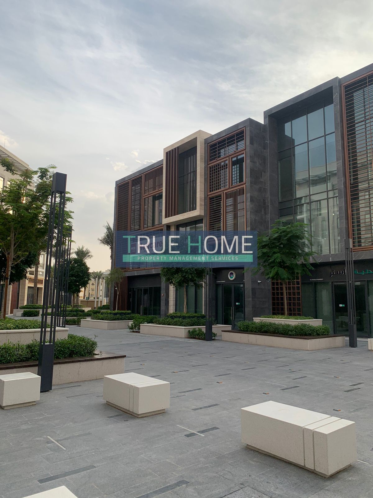 Own offices in the best areas of Sharjah and the strongest commercial projects, the Al Zahia project.