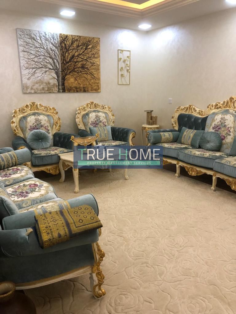 Stunning One-Floor Villa in Al Khazamiah, Sharjah