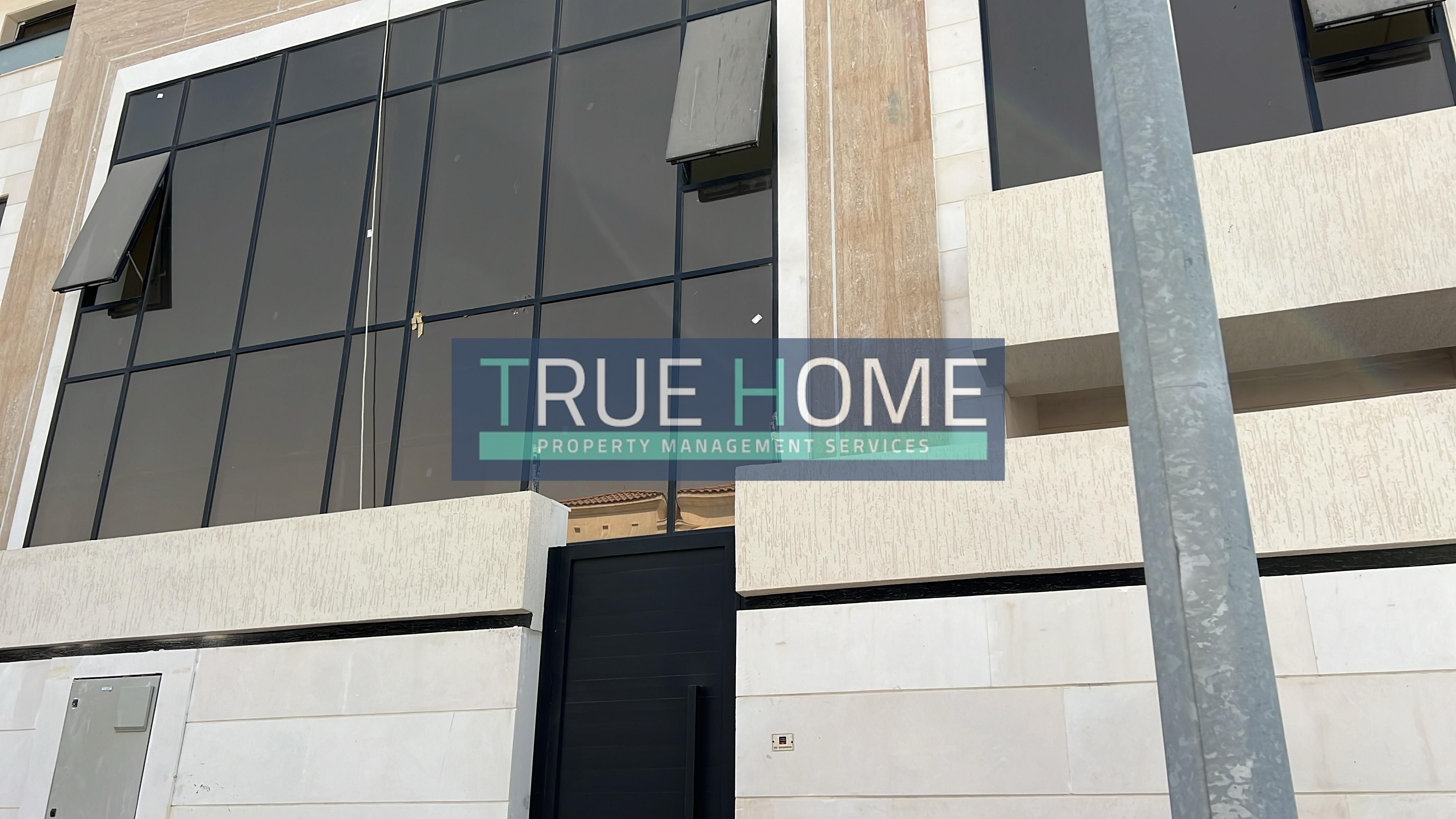 For Sale: Villa in Al-Hoshi