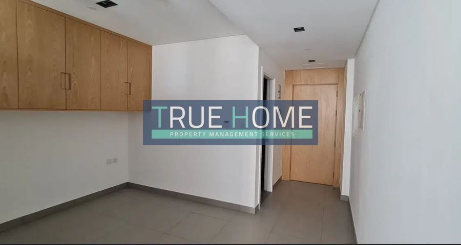 Ready To Move Studio in Al Mamsha