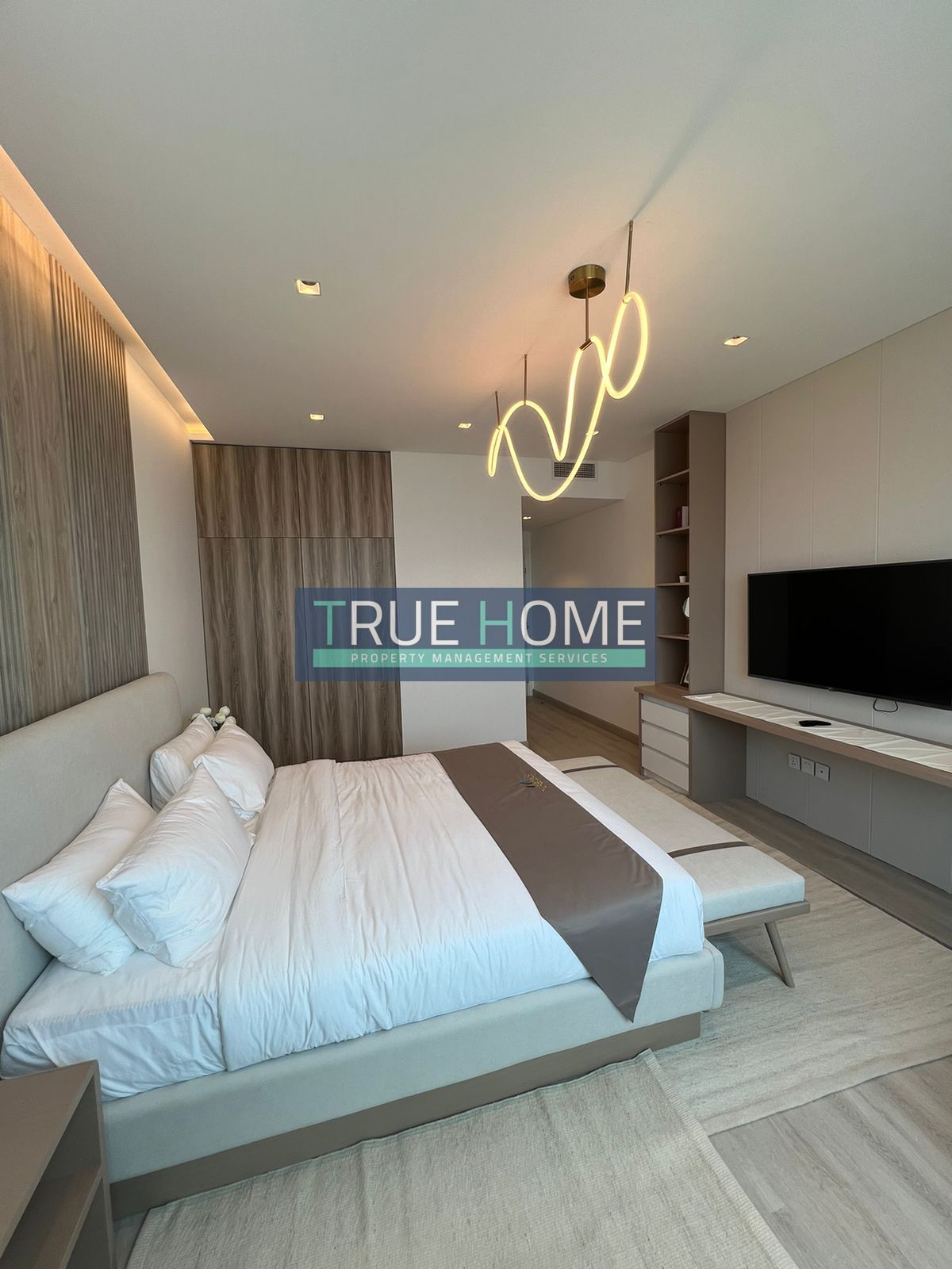 Luxurious Beachfront Apartment in Sharjah Al Khan