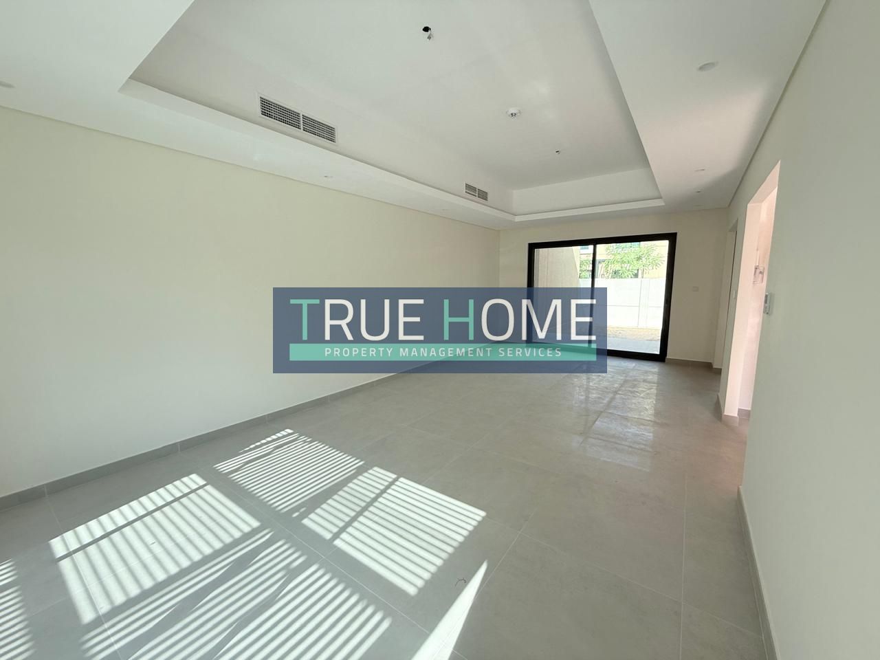 3 Bedroom Villa | End Unit | Freehold | Phase 4