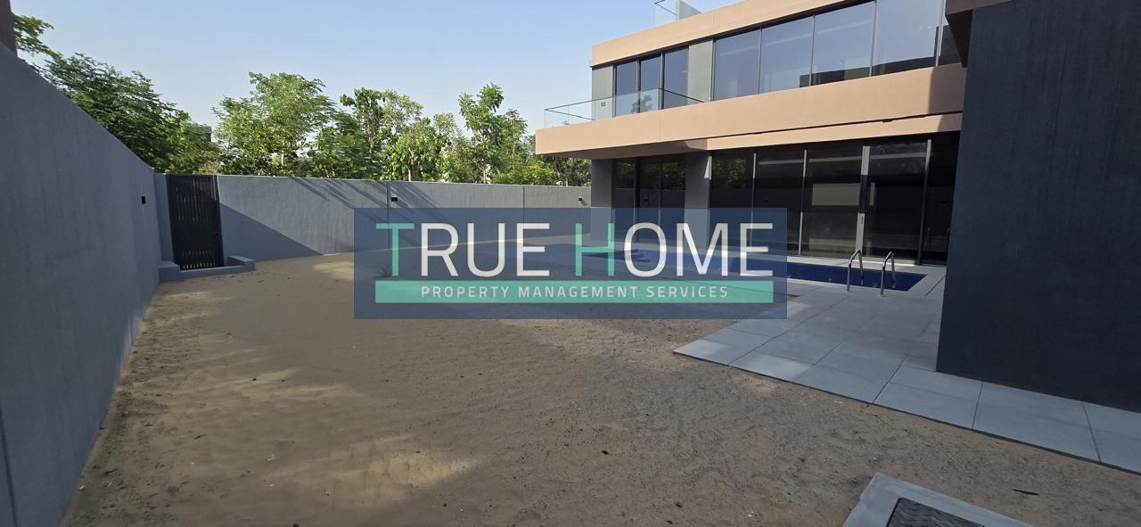 Hot Deal! 4-Bedroom Villa with Pool in Kaya