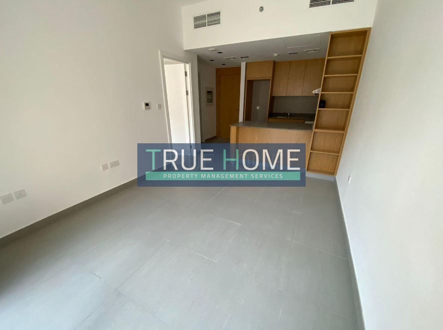 Stylish Apartment for Sale in Al Mamsha – Darb 4