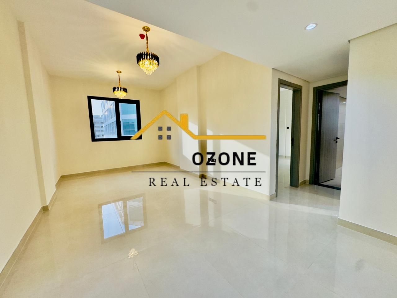 The luxurious & Spacious with Beautiful Bolcony view 1 Bhk in brand new building just 43k