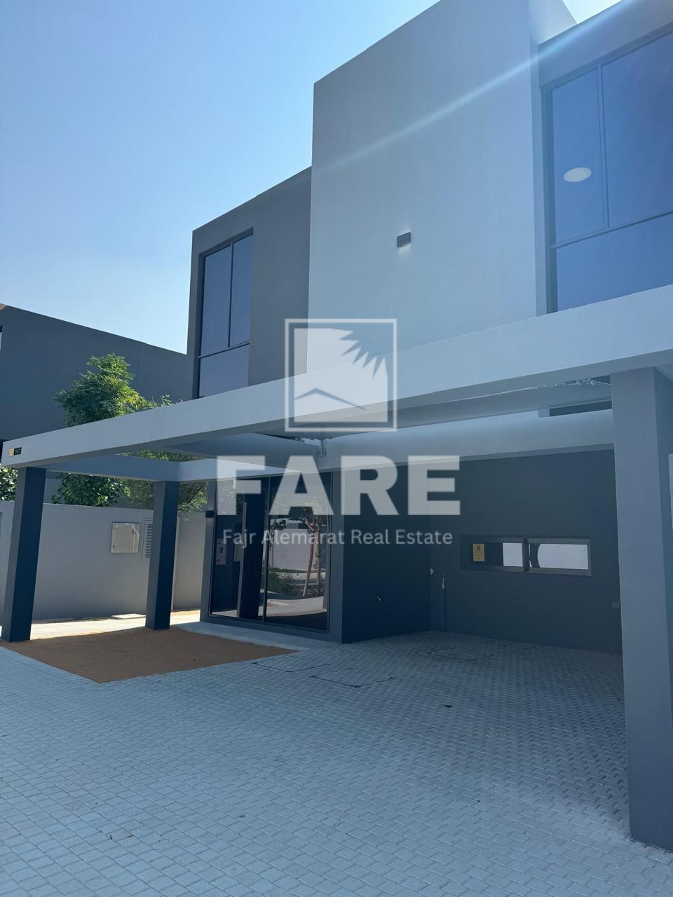 3 Bedroom masters townhouse | Free Hold