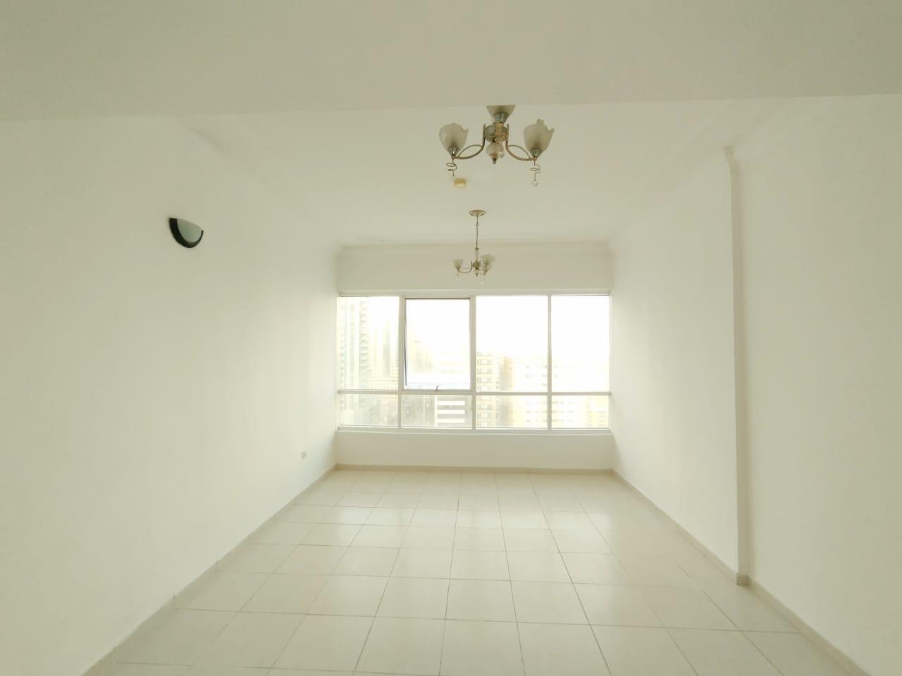 LAVISH HUGE 1BHK APARTMENT 39k OPEN VIEW WITH BALCONY & LIVING AREA ON A PRIME LOCATION