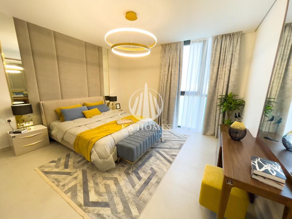 10% down payment and receive the villa, and the rest in installments over 3 years