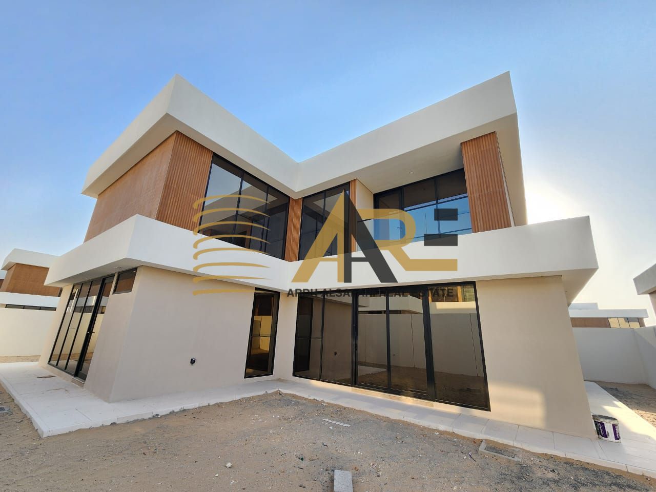 Brand New Spacious 4BR townhouse in Garden city shrjhaa Gatedcommunity