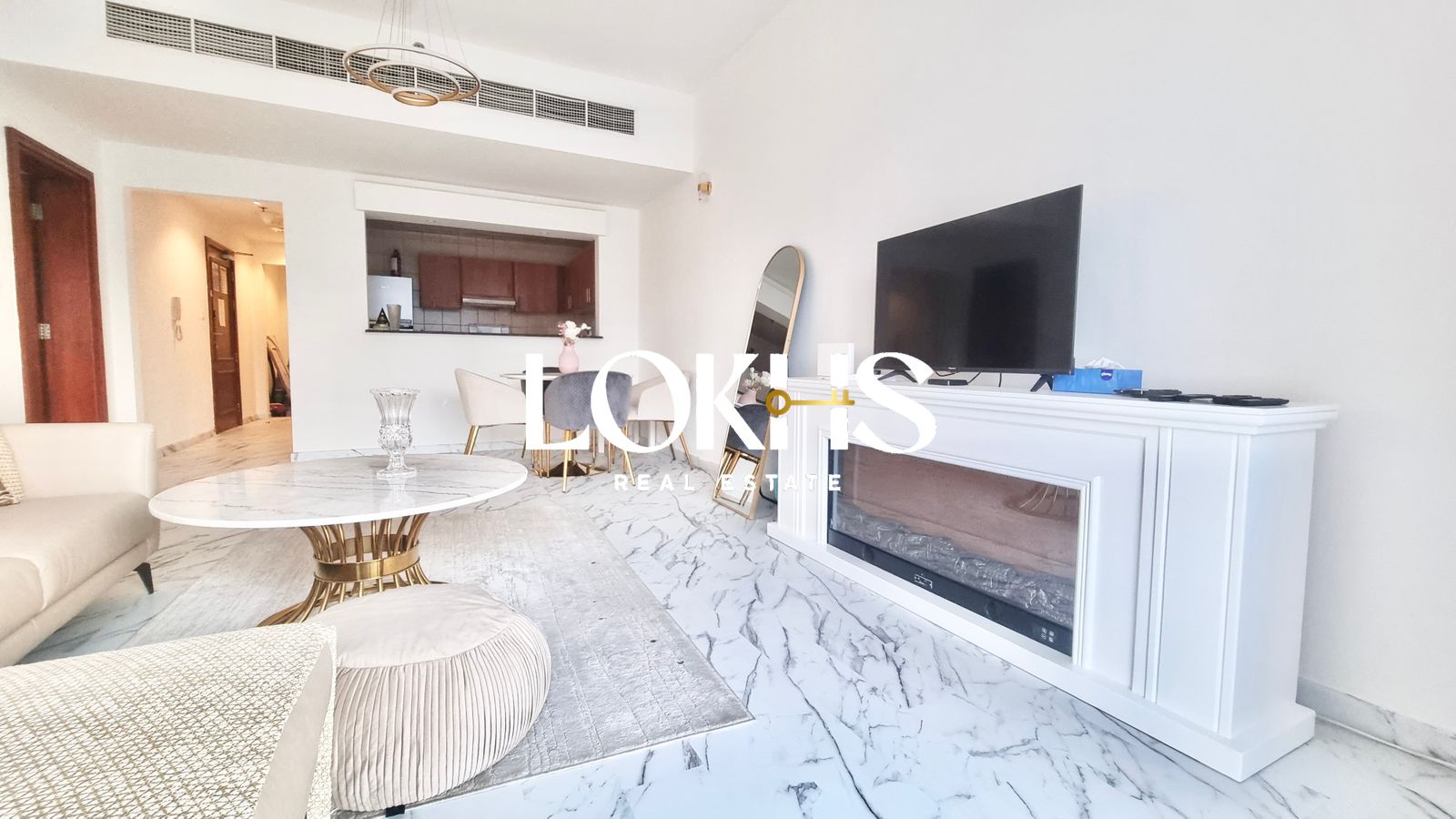 Furnished I High Floor I NO UTILITY DEPOSITS