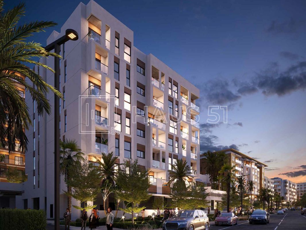 LUXURIOUS AND BRIGHT | PRIME LOCATION