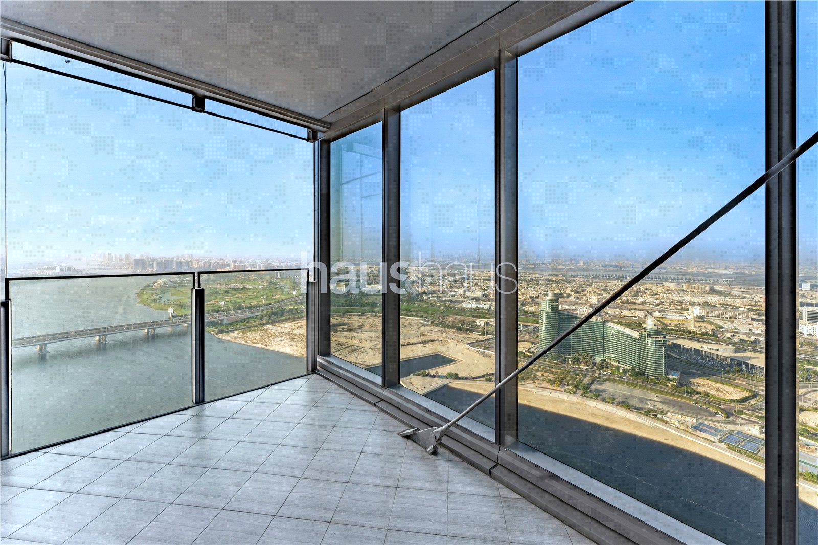 Exquisite Full Floor Sky Penthouse | 360 Views