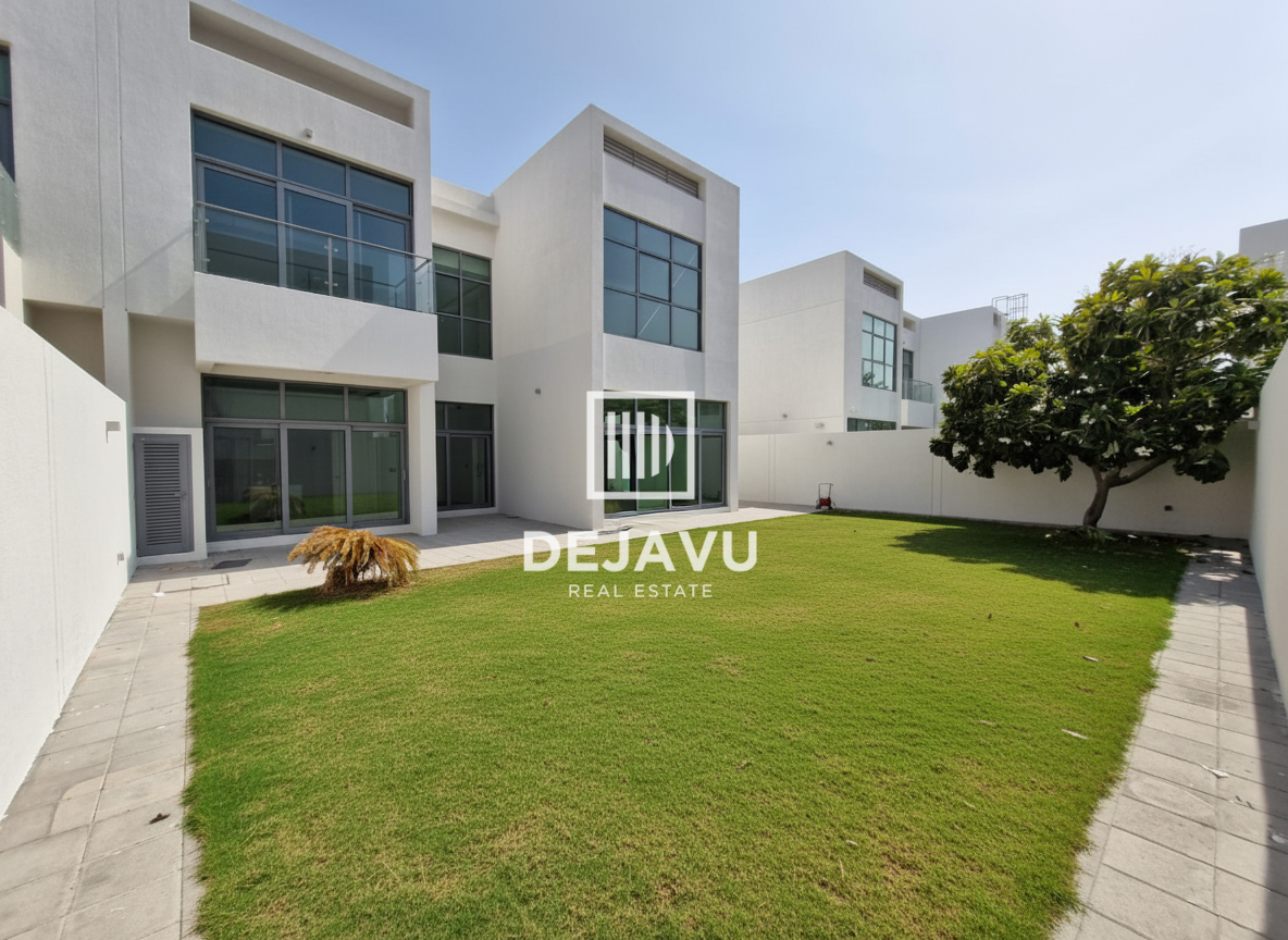 Modern 4 Bed Independent Villa | Close to Beach | Private Garden