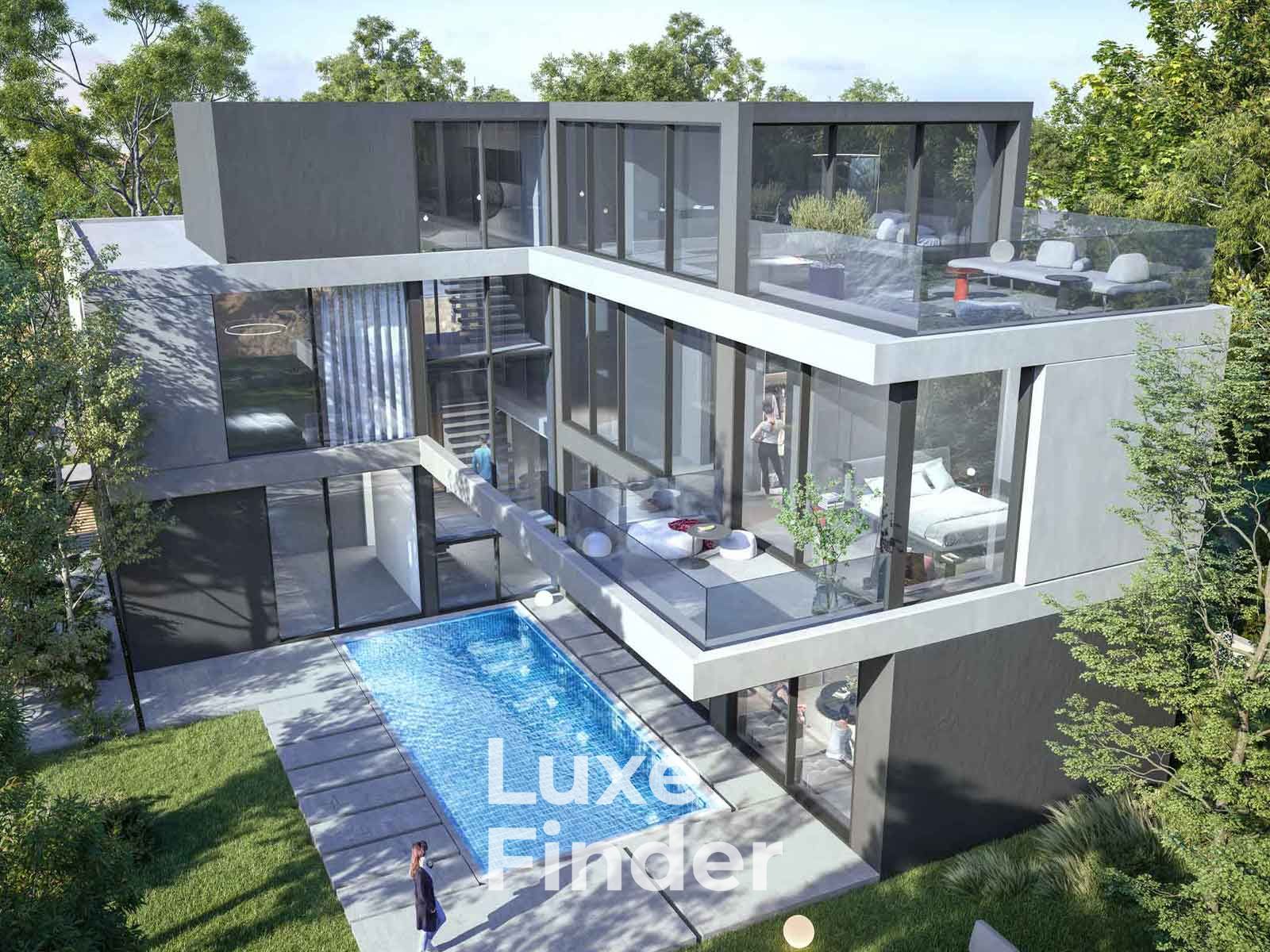 Corner Unit | Signature Villa | Distress Deal