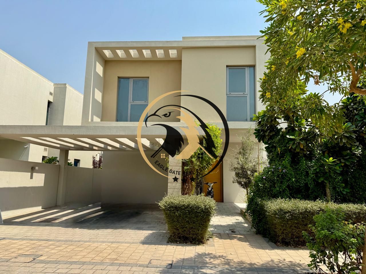 3BEDROOM villa With maid room Very cheap prize available in zahia