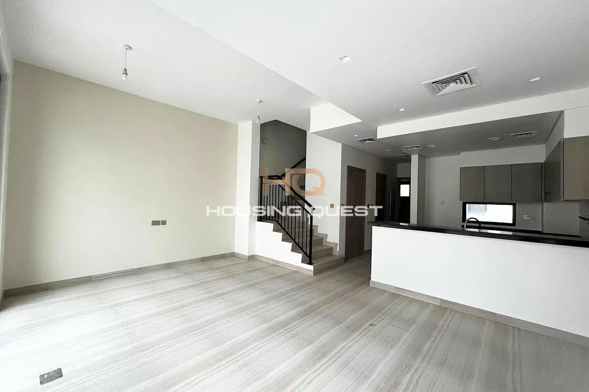 3 bed + Maid | Single Row | Easy Access