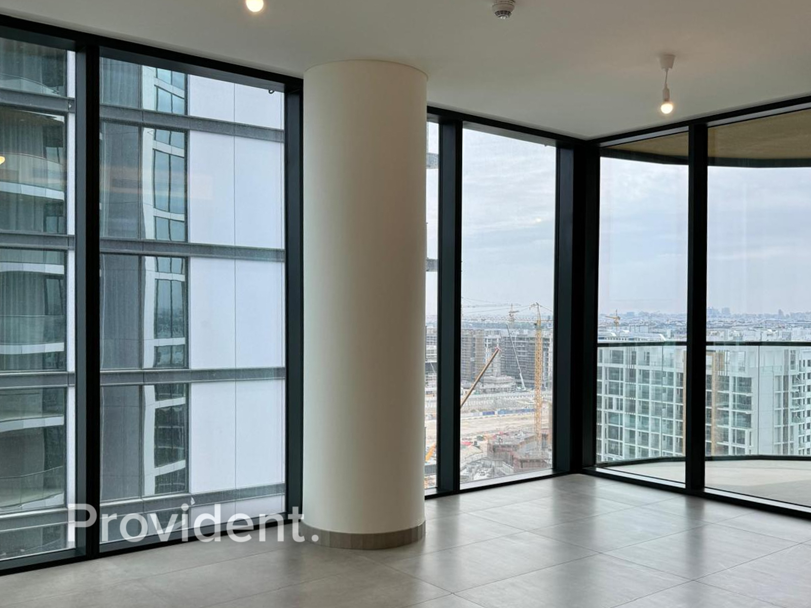 Luxury Unit | Waterfront Living | Exclusive