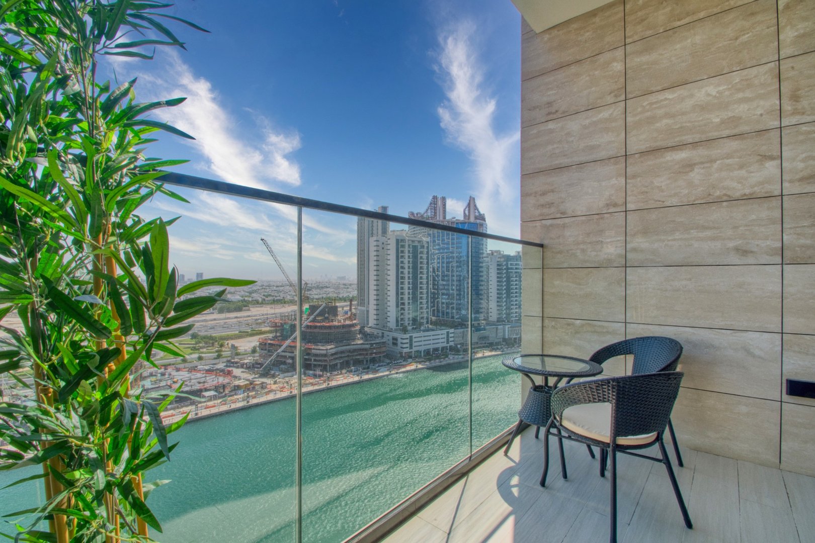 GuestReady - Balcony with Jacuzzi | Canal View